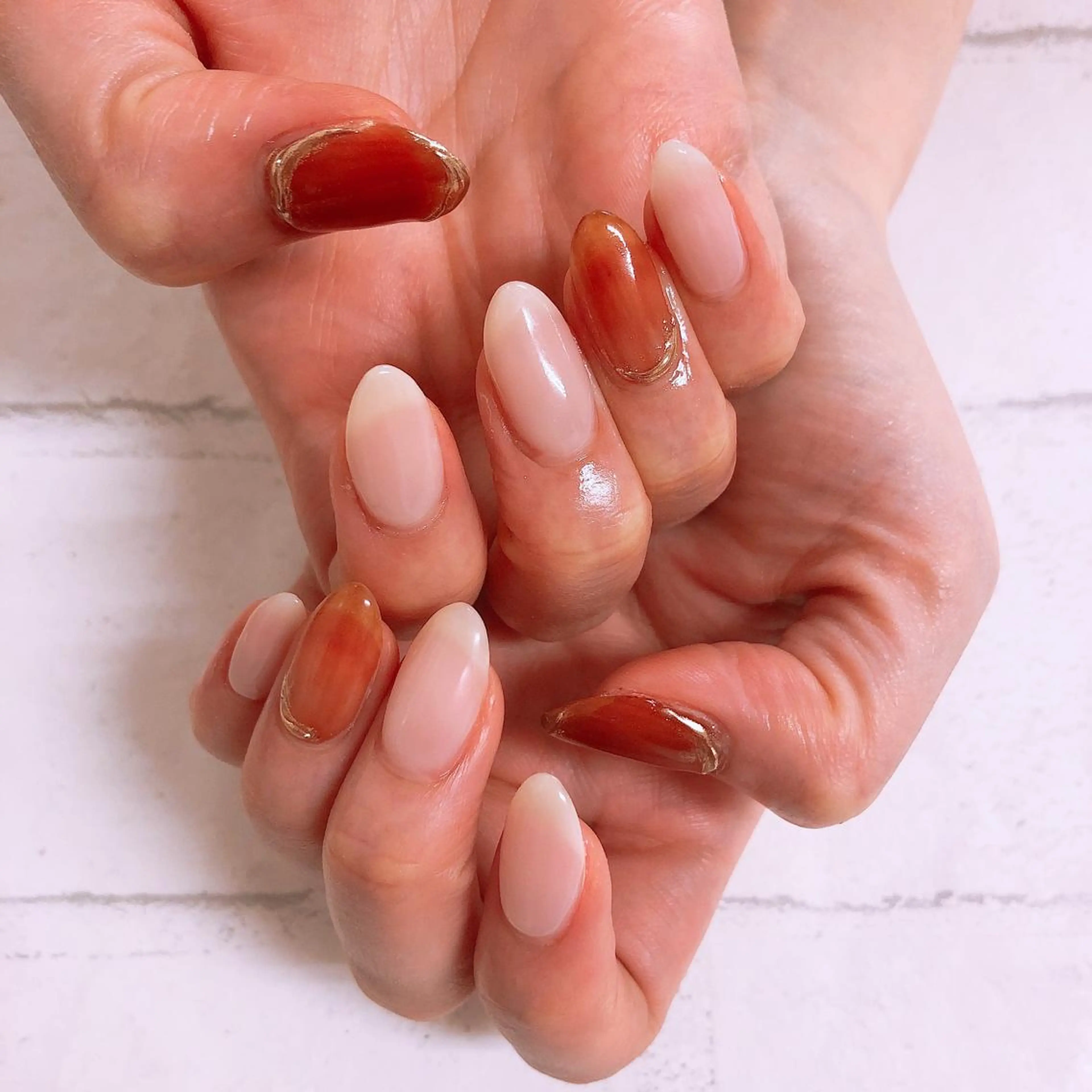 ネイル ブラウン ジェルネイル ミラーネイル オフィスネイル シンプルネイル ono megumiのネイルデザイン