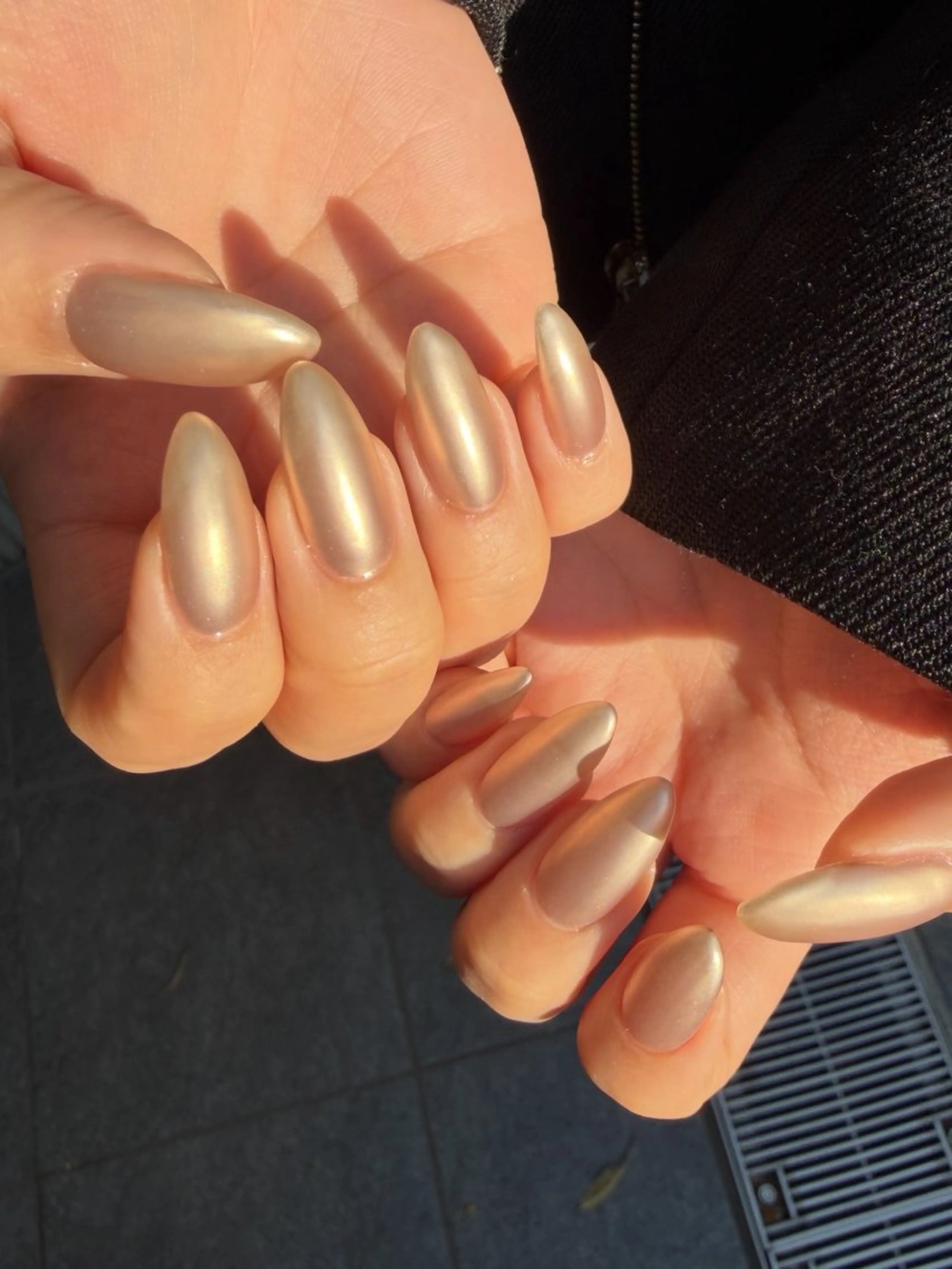 ネイル マットネイル ミラーネイル ハンドネイル 🌼大西洋子 laughl🌼のネイルデザイン