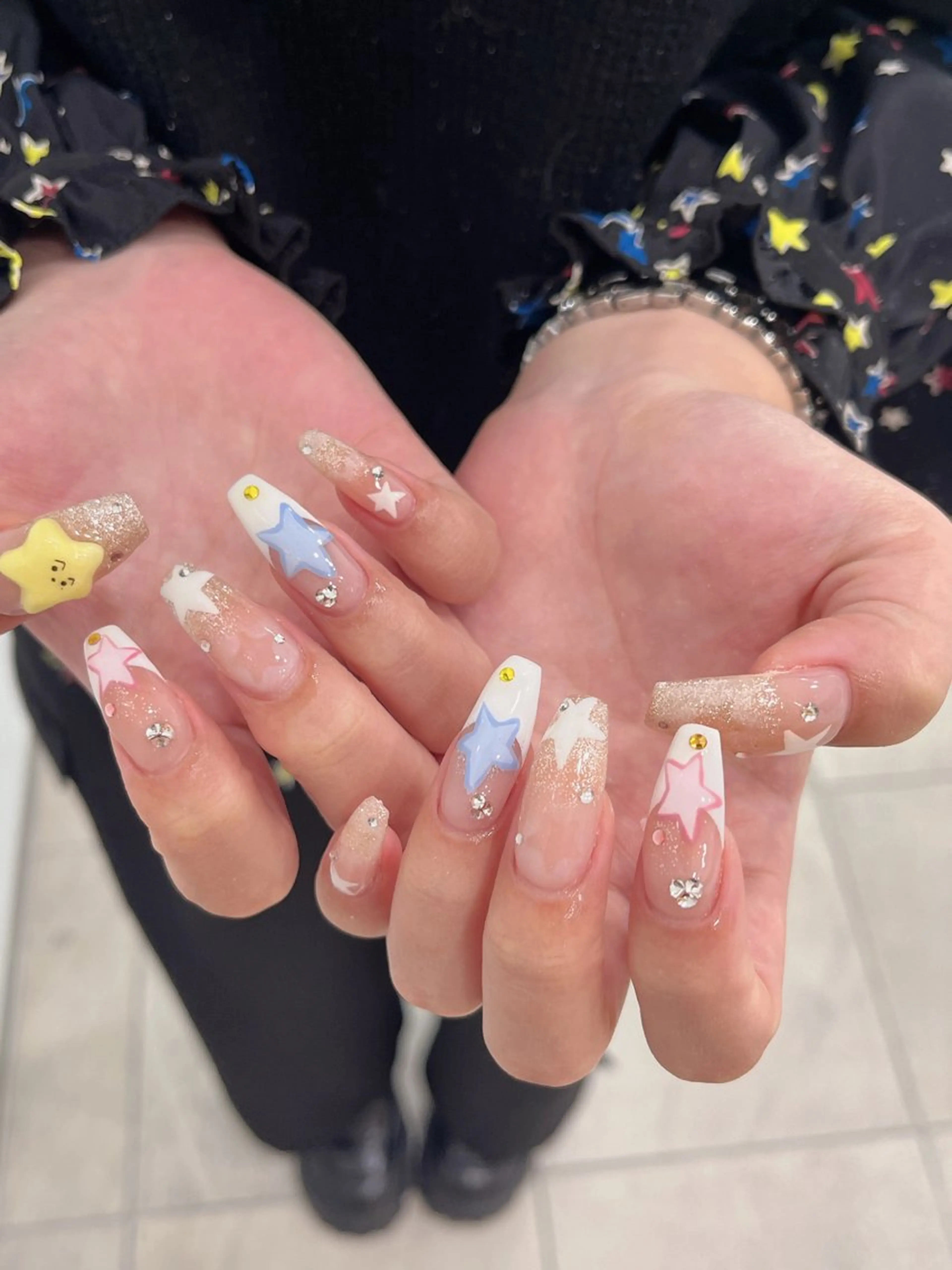 ネイル アートネイル 韓国ネイル moca心斎橋店 Aina🐈‍⬛🤍のネイルデザイン