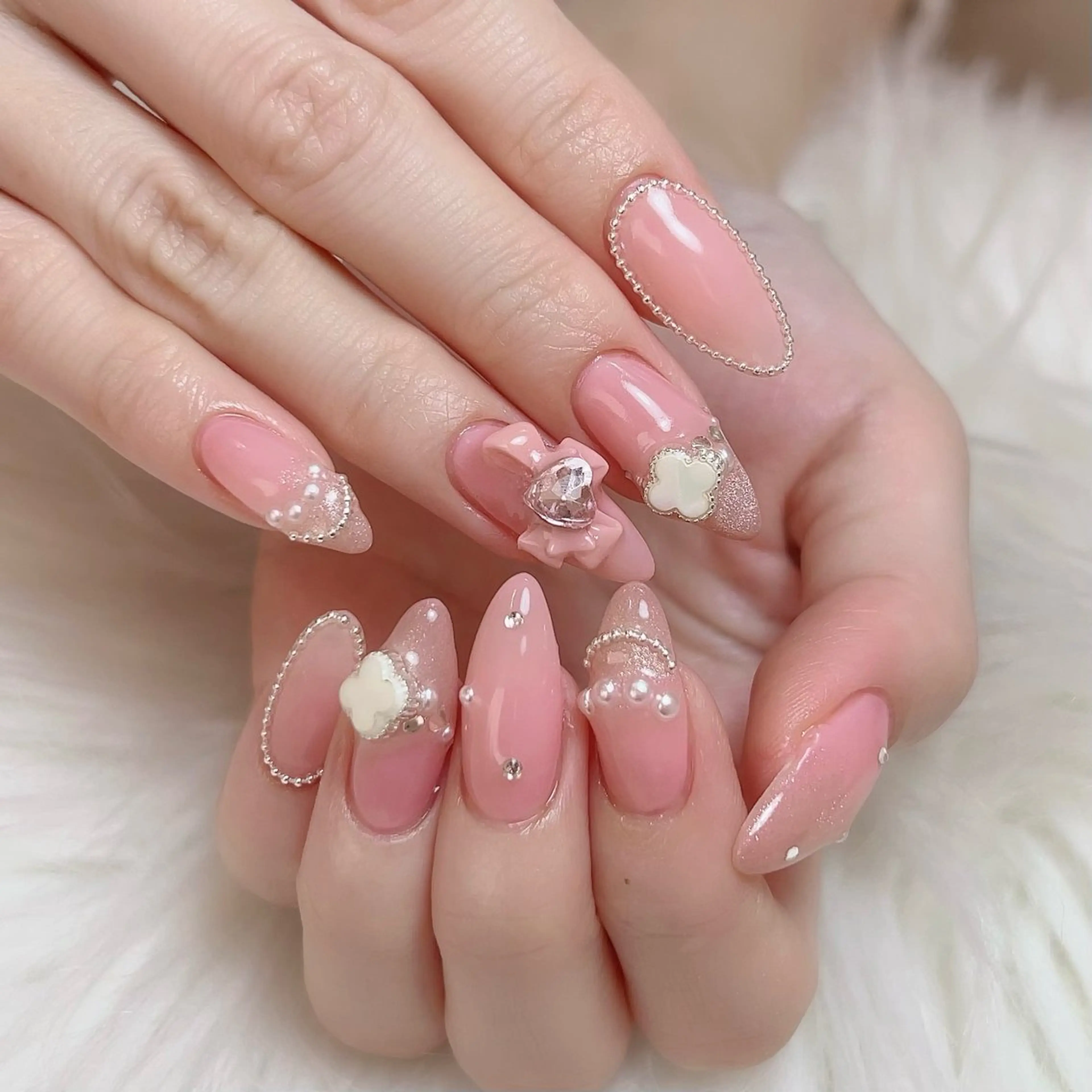 ネイル Nail salon EM（エム）諸星のネイルデザイン