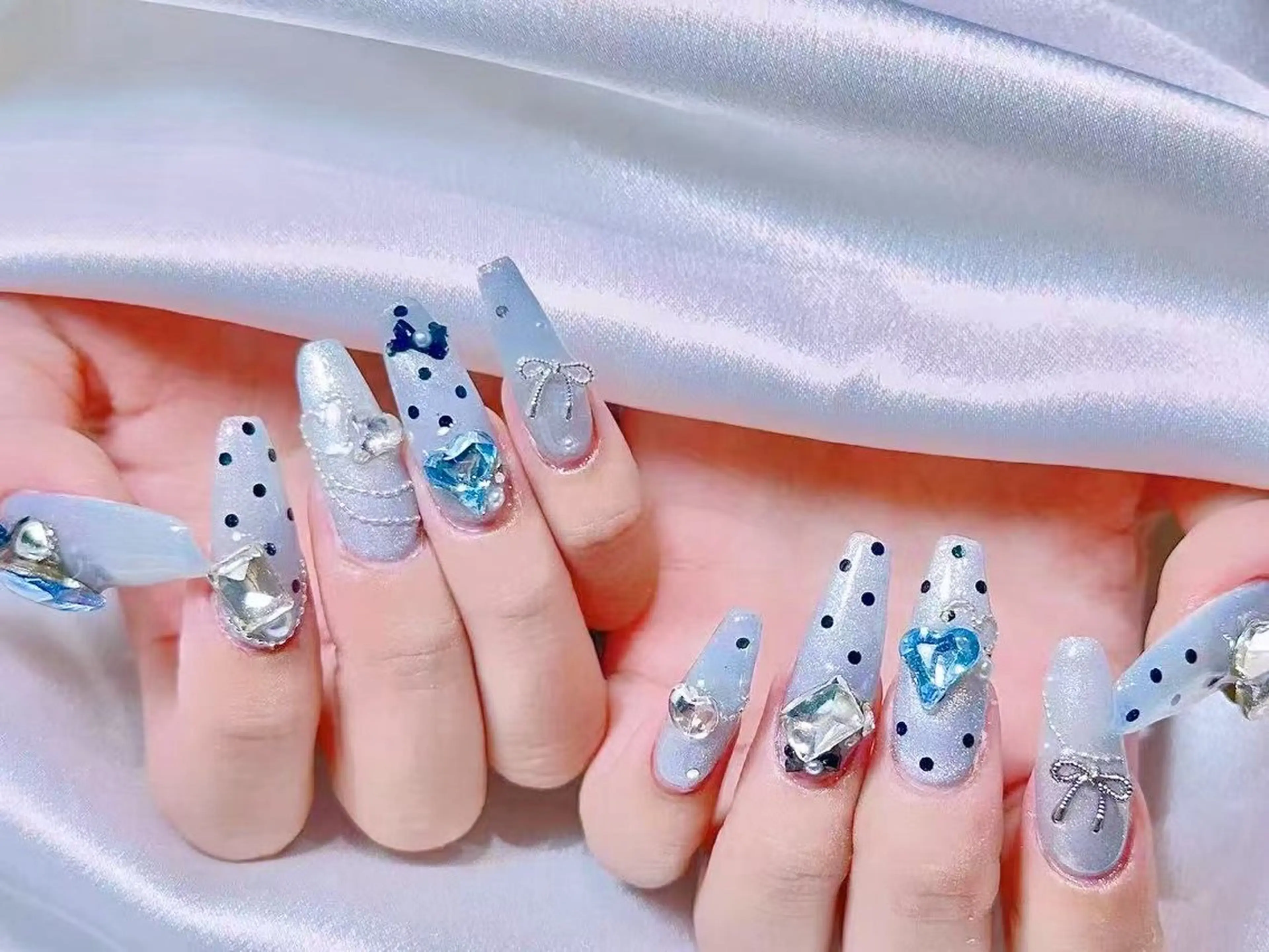 ネイル ハンドネイル リン リンのネイルデザイン