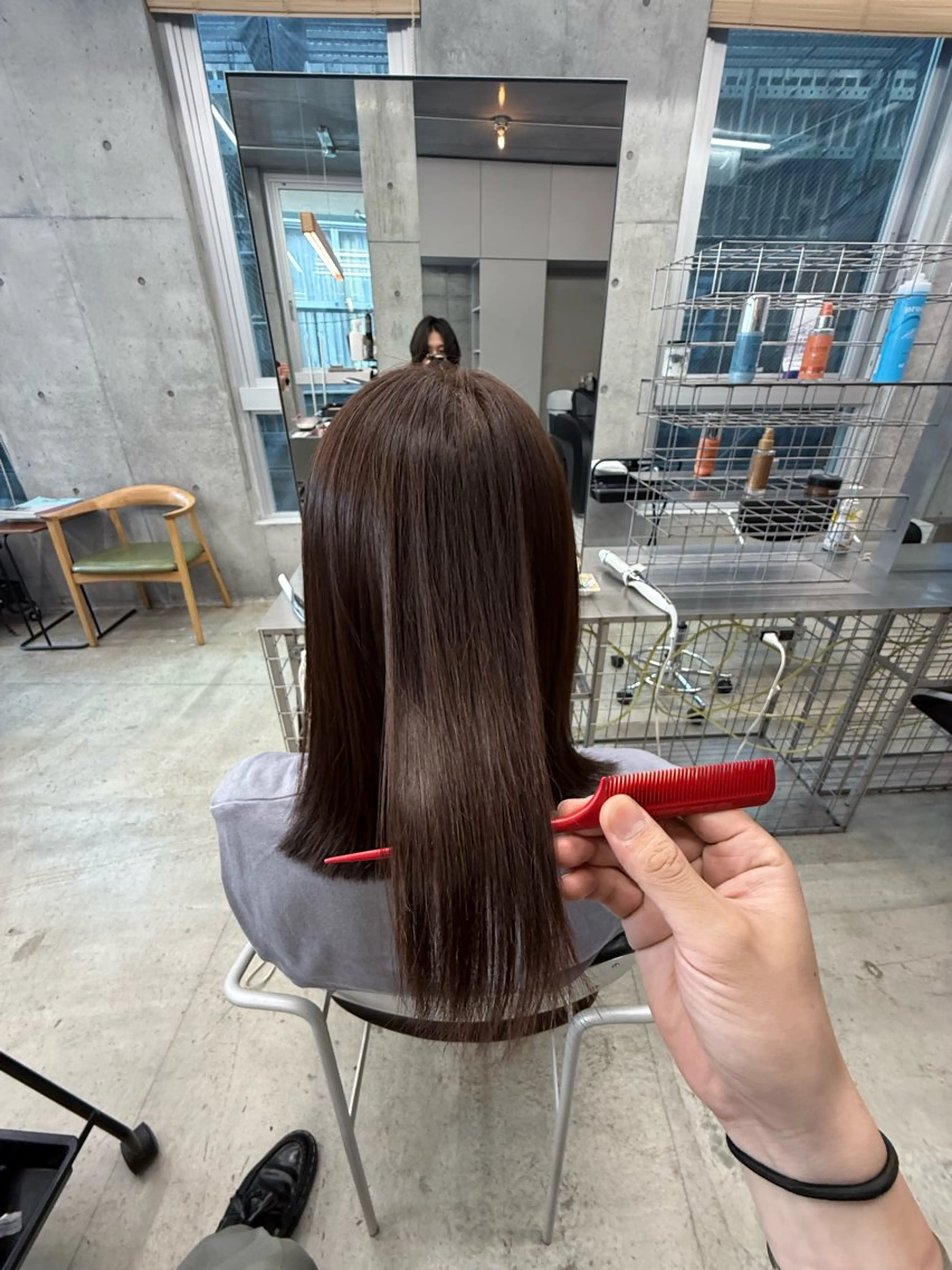 ロング ロングレイヤー アッシュ 顔周りカット 髪質改善 韓国風ヘア 誰より丁寧なカット/ 小林輝/レイヤーのヘアスタイル