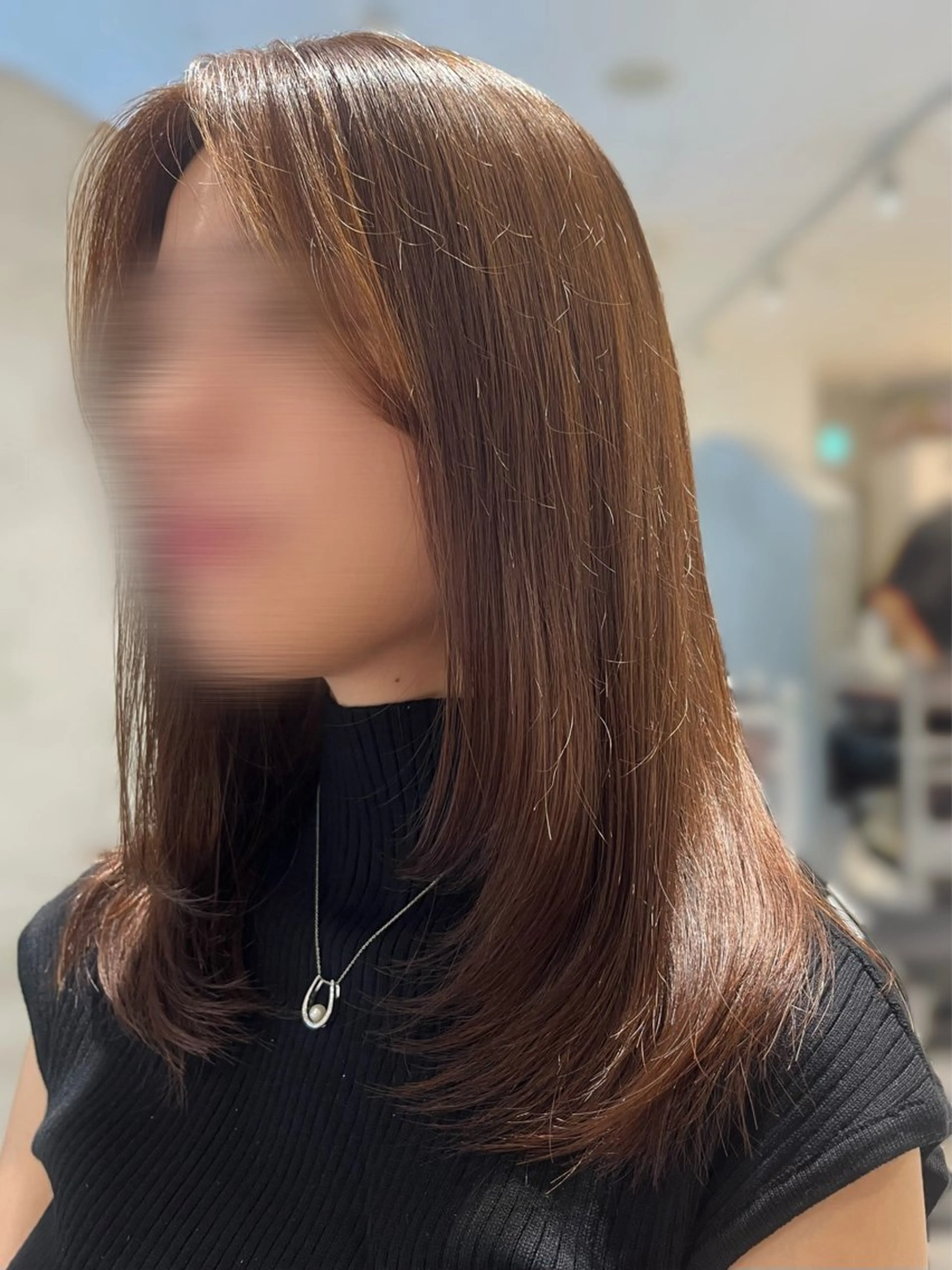 セミロング レイヤーカット 🧸艶髪🫧‪🎀 岡由紀乃のヘアスタイル