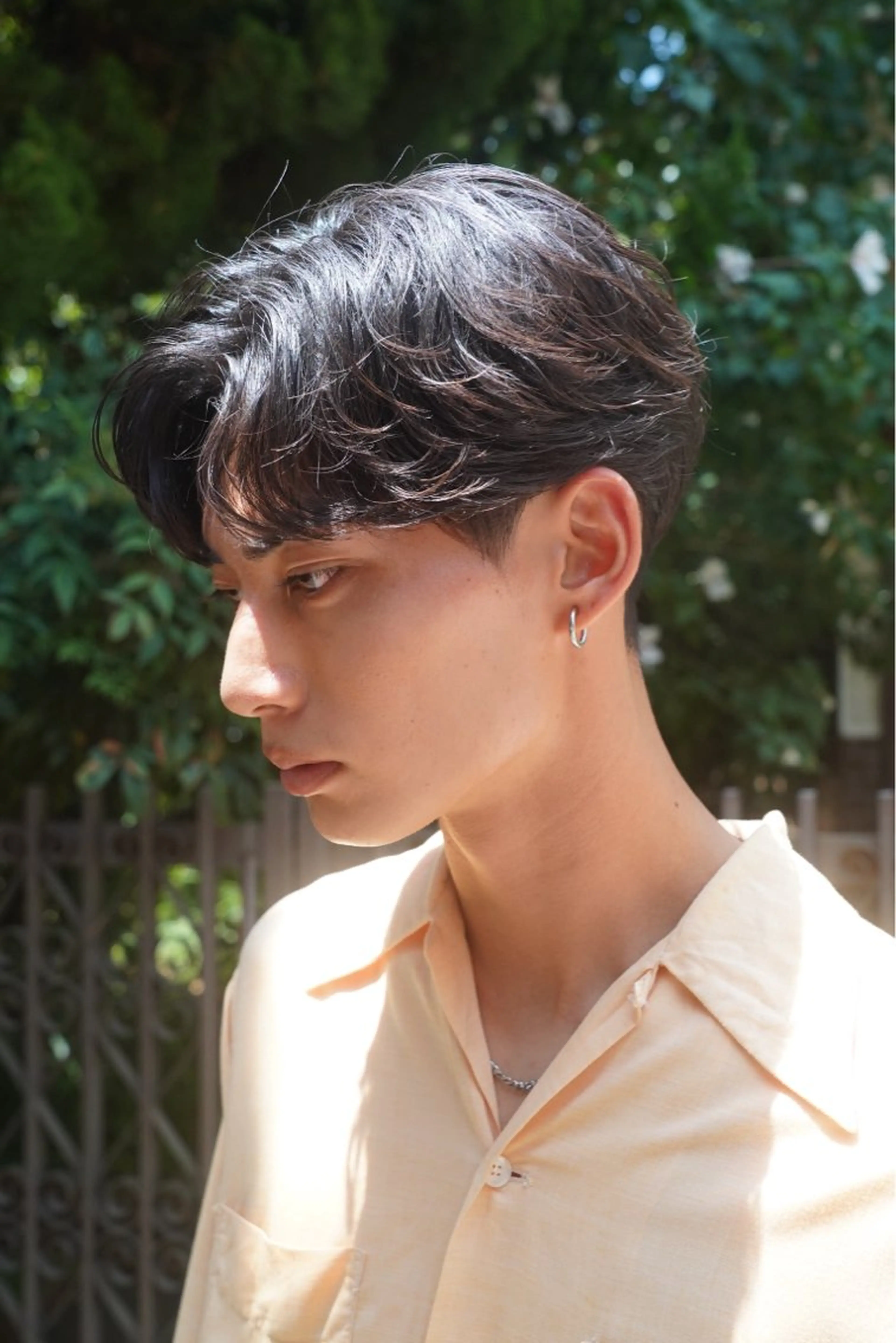 ミディアム パーマ メンズ ミディアムパーマ マッシュ メンズパーマ ツイストスパイラルパーマ 波巻きパーマ カット パーマ 天神大名メンズパーマ メンズショートのヘアスタイル