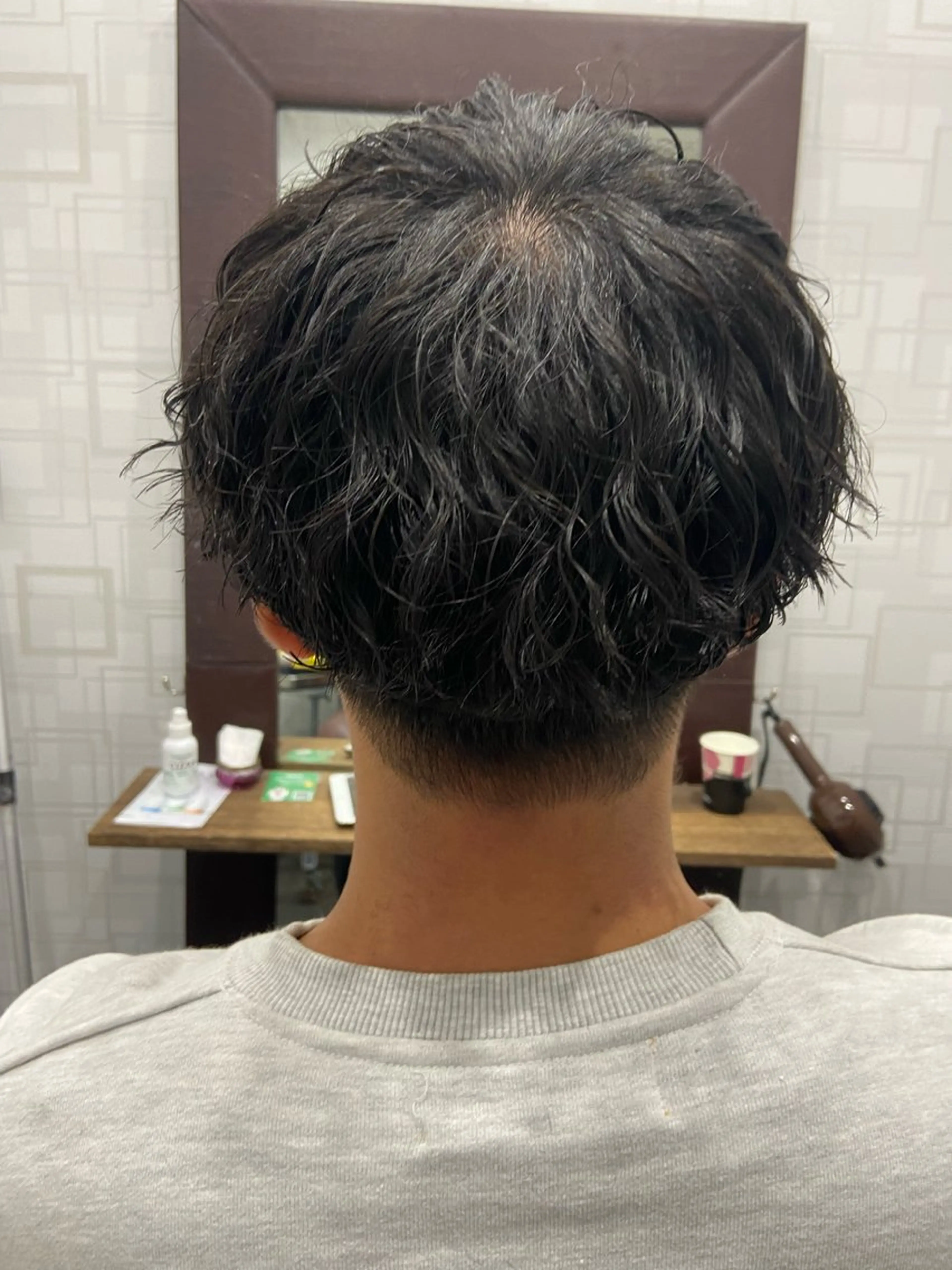 ショート パーマ メンズ カット パーマ カットパーマ✂️ 小坂田玲亜のヘアスタイル
