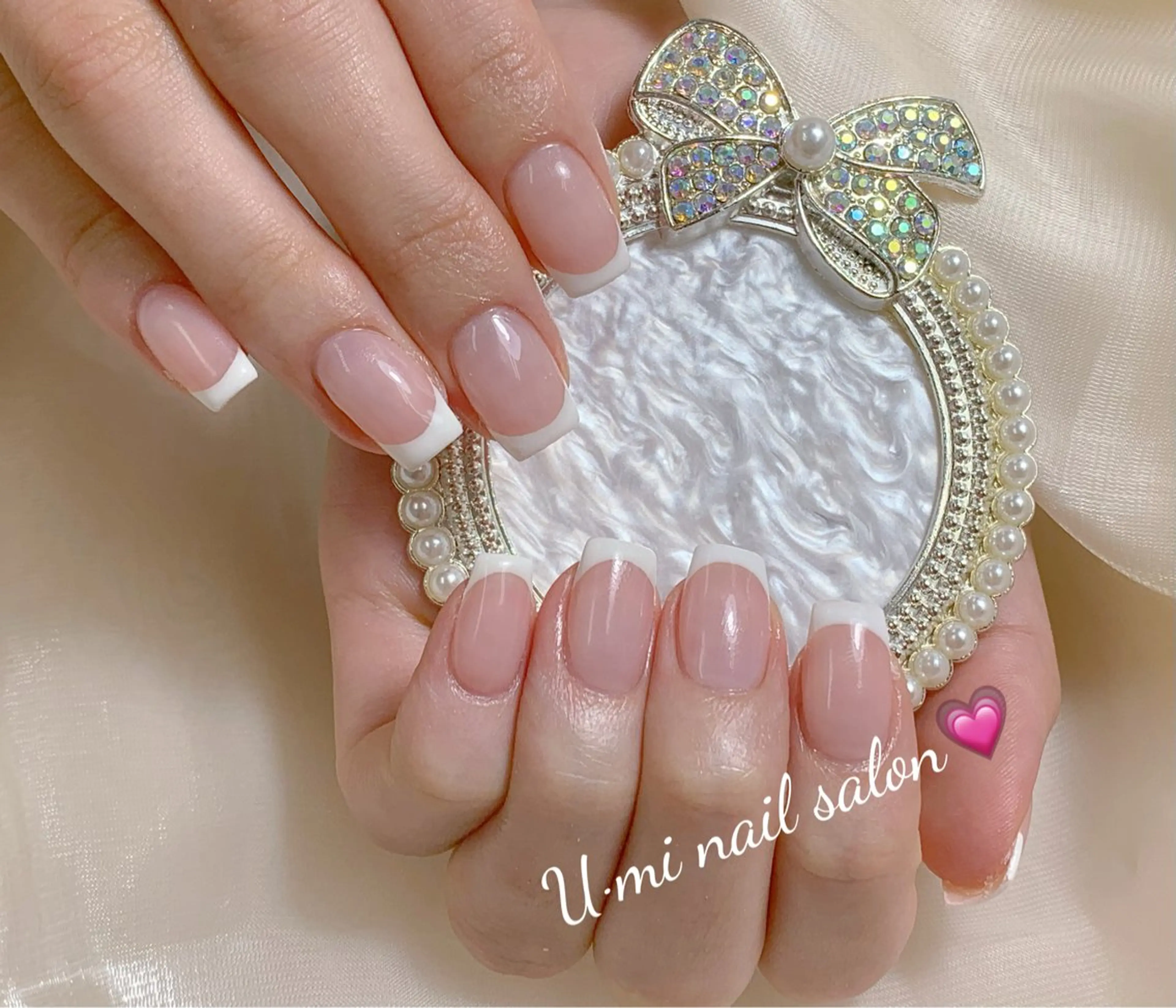ネイル フレンチネイル ハンドネイル U·Mi nail salon所属・U·Mi 上野御徒町容のネイルデザイン