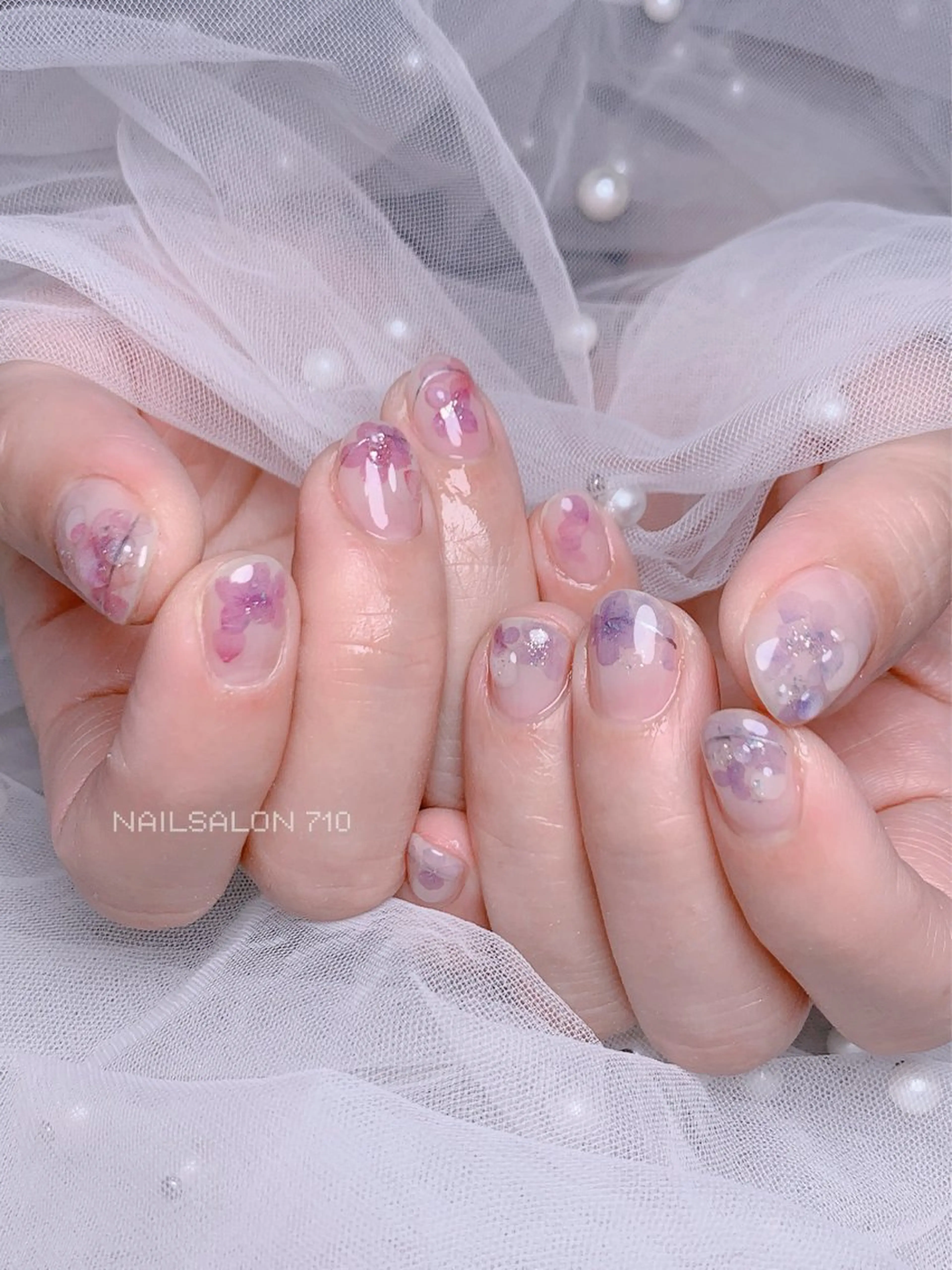 ネイル ハンドネイル フットネイル ナナイチゼロ I.Naoのネイルデザイン