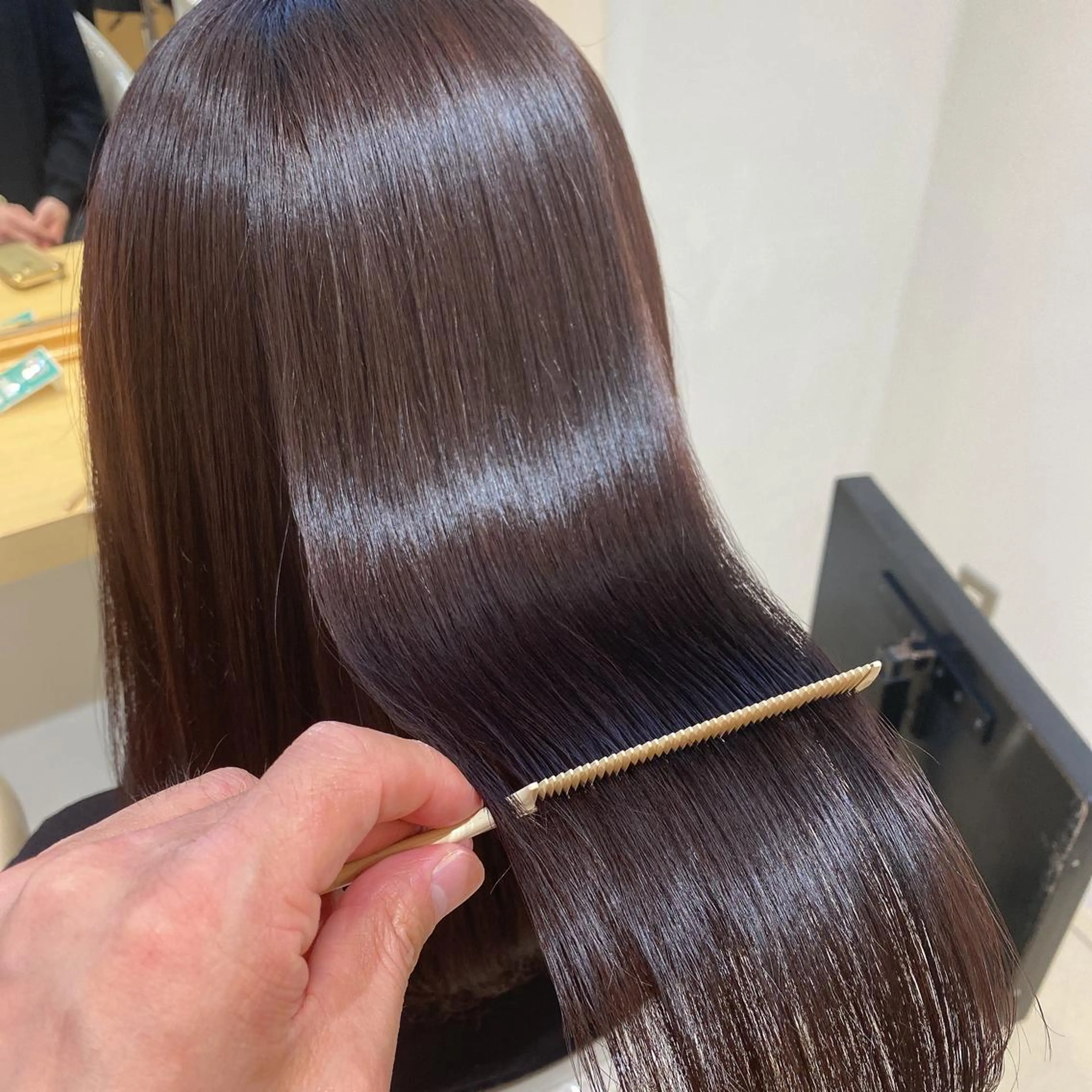 カット+コスメ縮毛矯正+トリートメント+ヘッドスパの写真