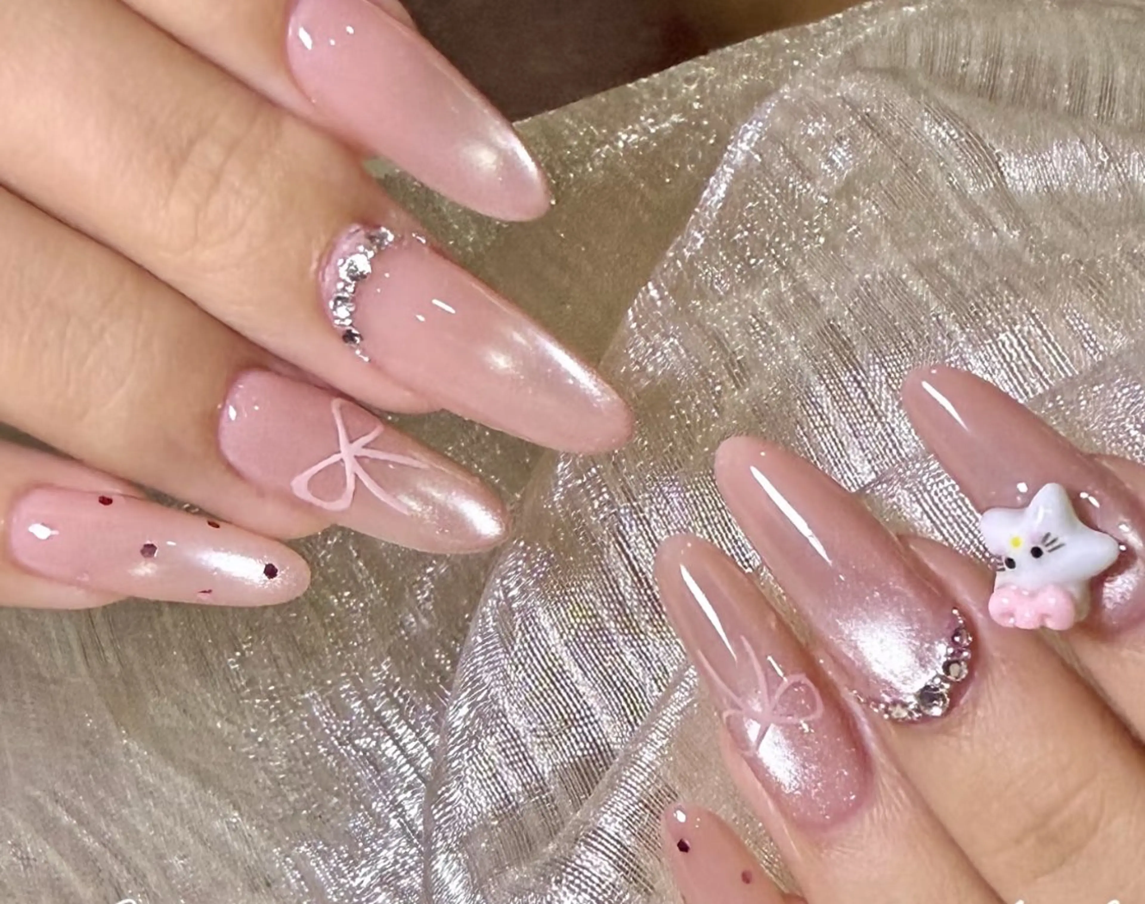 ネイル ハンドネイル ハンドケア 🍑 momo_nailのネイルデザイン