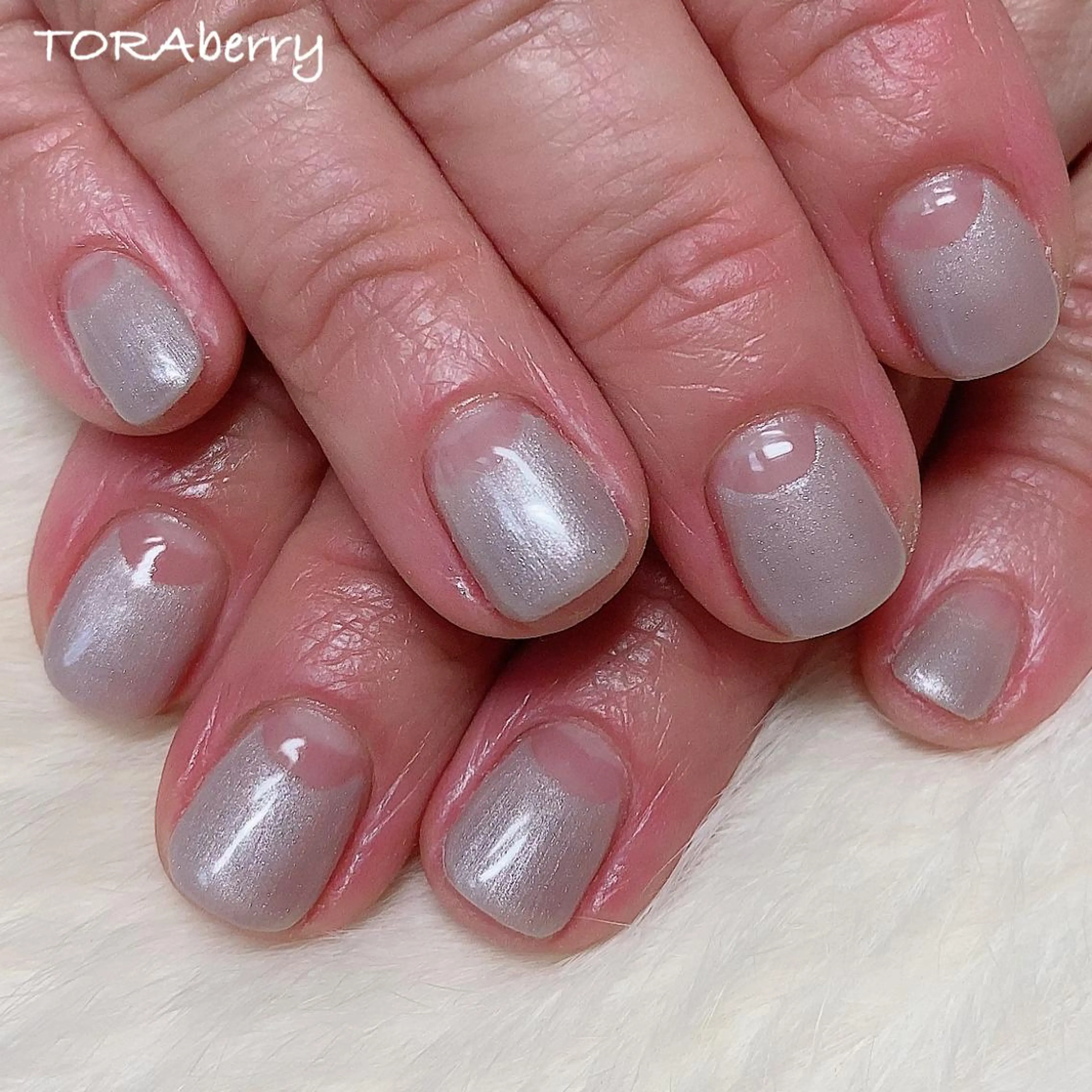 ネイル フレンチネイル 逆フレンチ ハンドネイル ネイリスト なつみのネイルデザイン