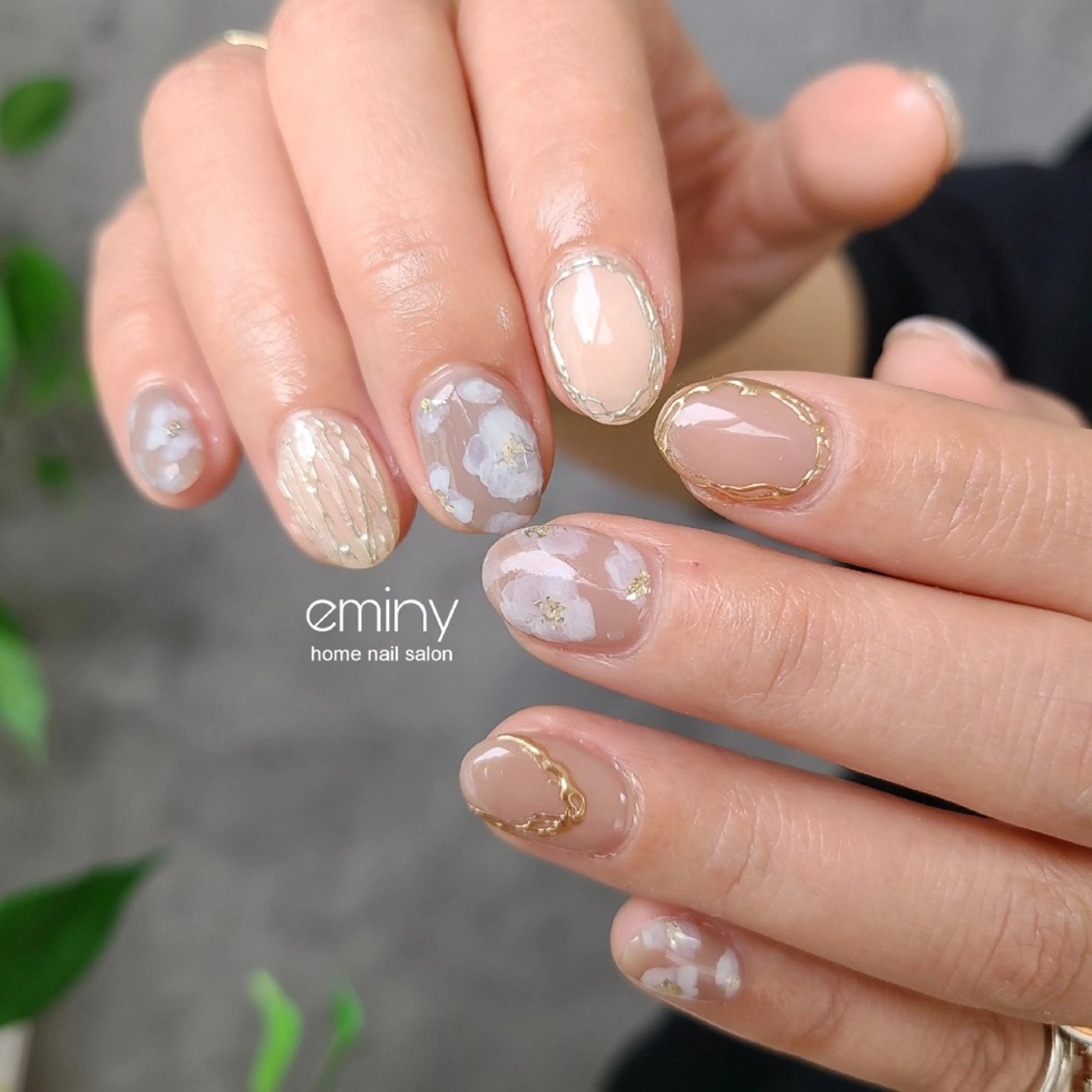 ネイル 入学式 フラワーネイル ジェルネイル 卒業式 韓国ネイル ハンドネイル nail salon  eminyのネイルデザイン