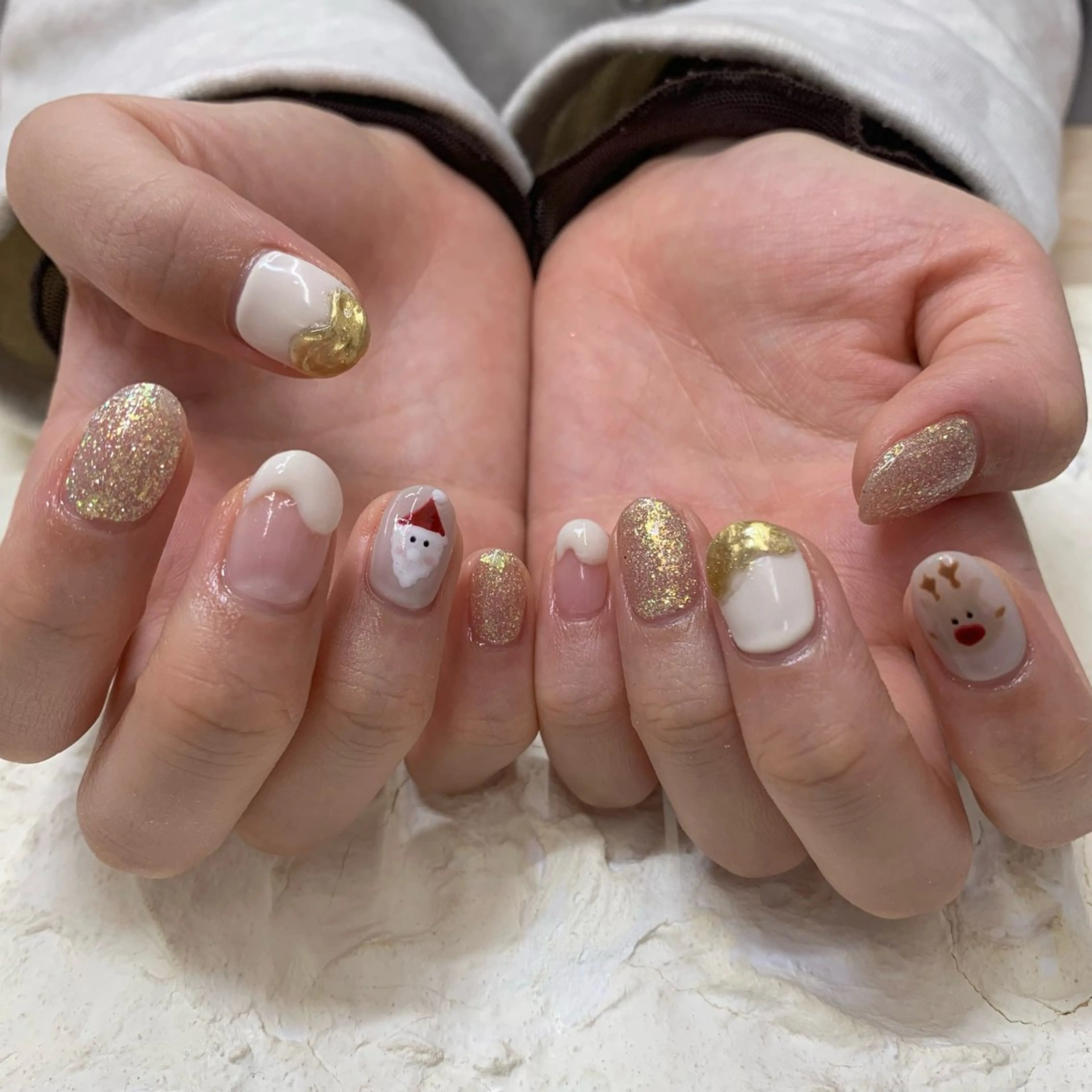 ネイル 冬ネイル クリスマス ハンドネイル マキノ ユイのネイルデザイン