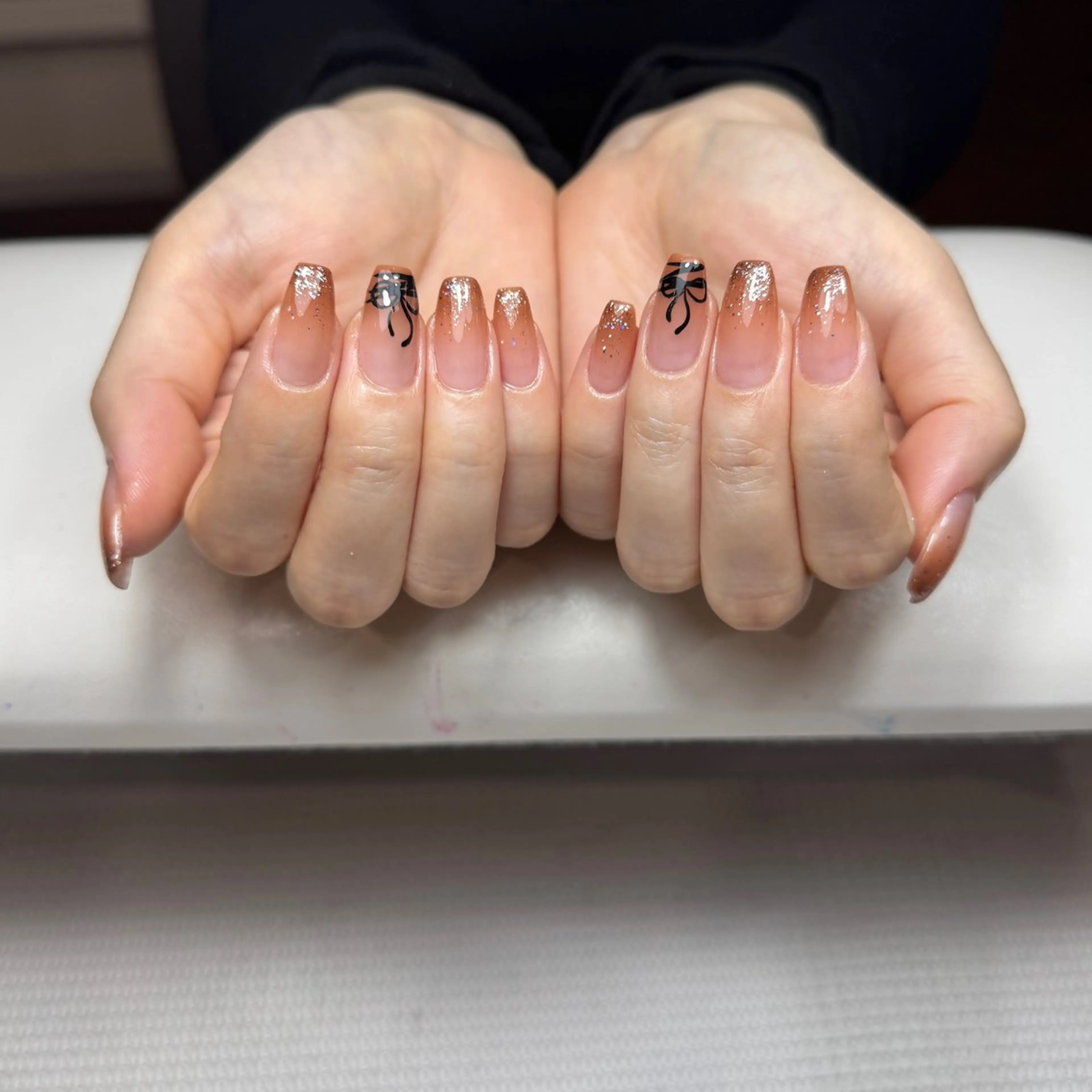 ネイル チークネイル フレンチネイル グラデーション 韓国ネイル マグネットネイル Hana Nailのネイルデザイン