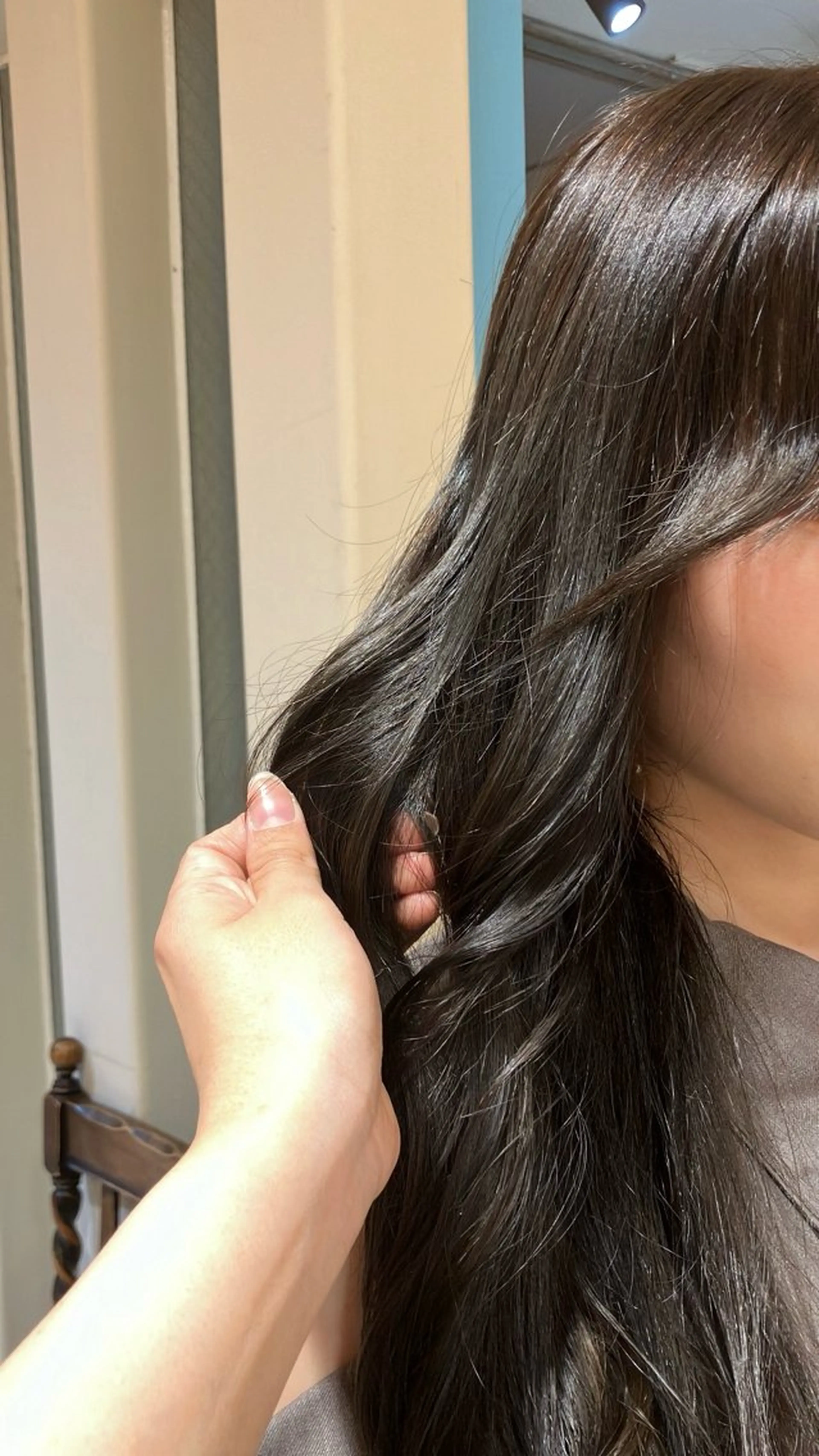 ロング カラー ヘアアレンジ 久野 紗愛のヘアスタイル