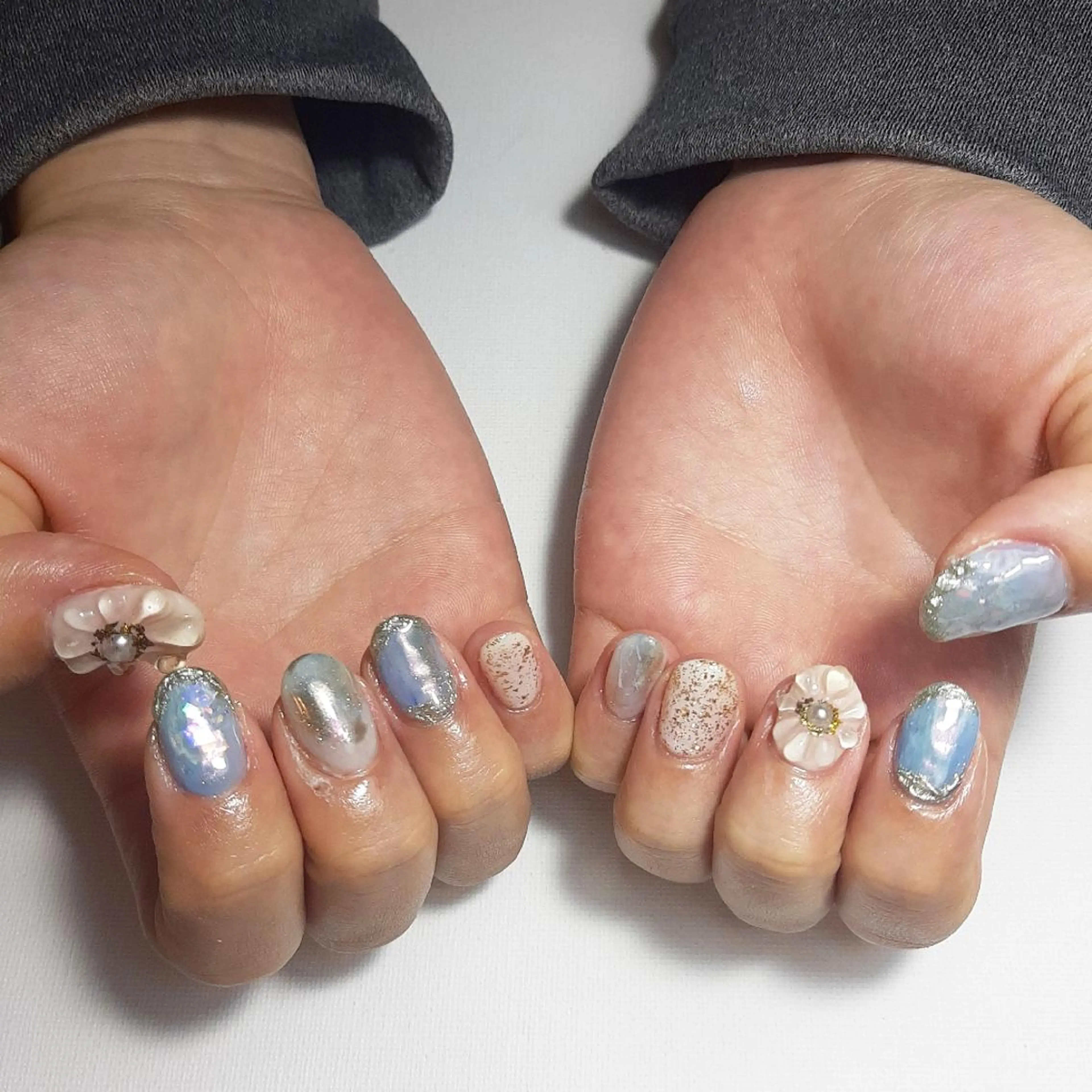 ネイル フラワーネイル 水色 春ネイル owlnail /持込みデザイン専門のネイルデザイン