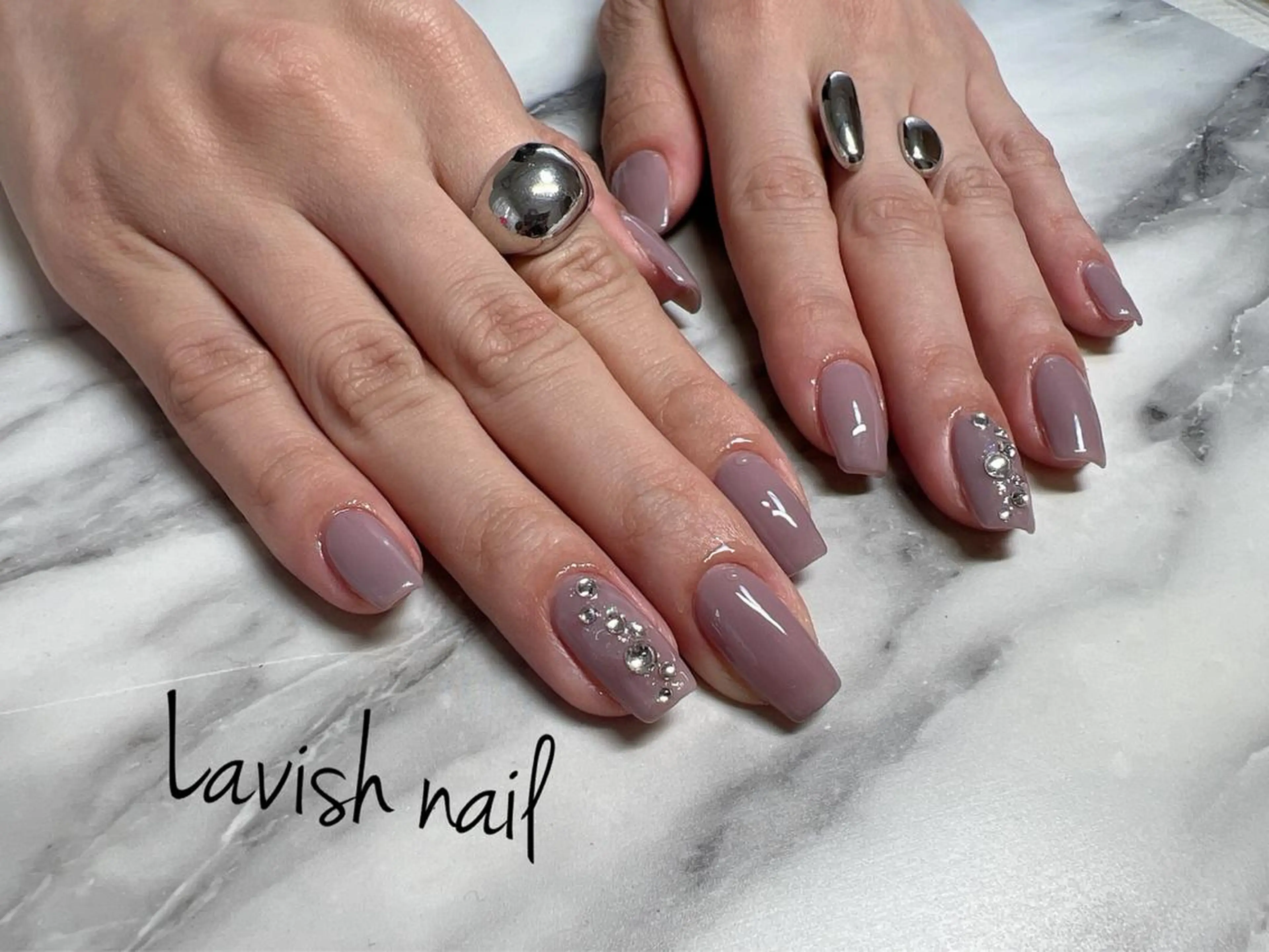 ネイル ハンドネイル Lavish nailのネイルデザイン