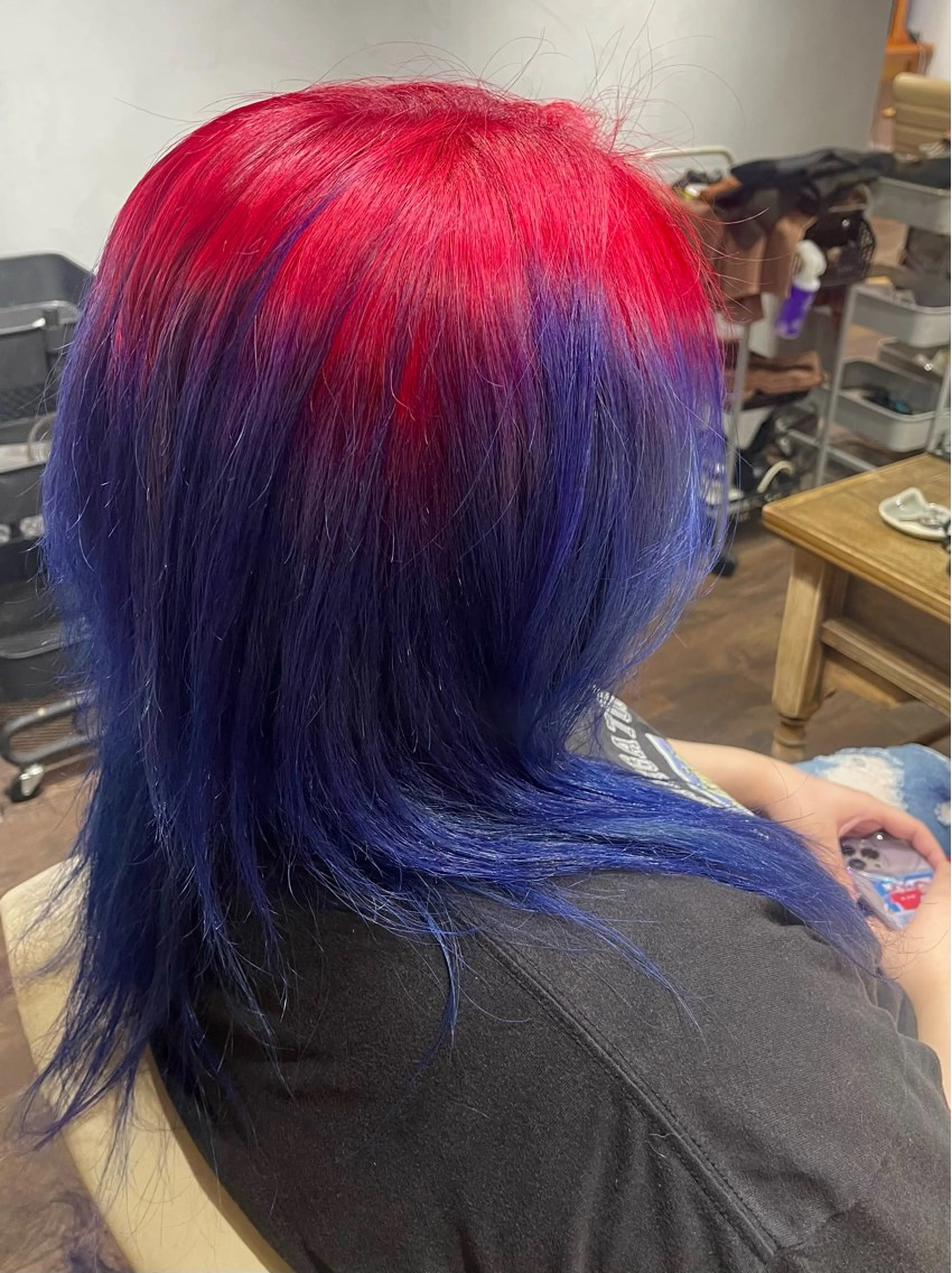 セミロング カラー 岩谷/ブリーチ 🪽透明感カラーのヘアスタイル