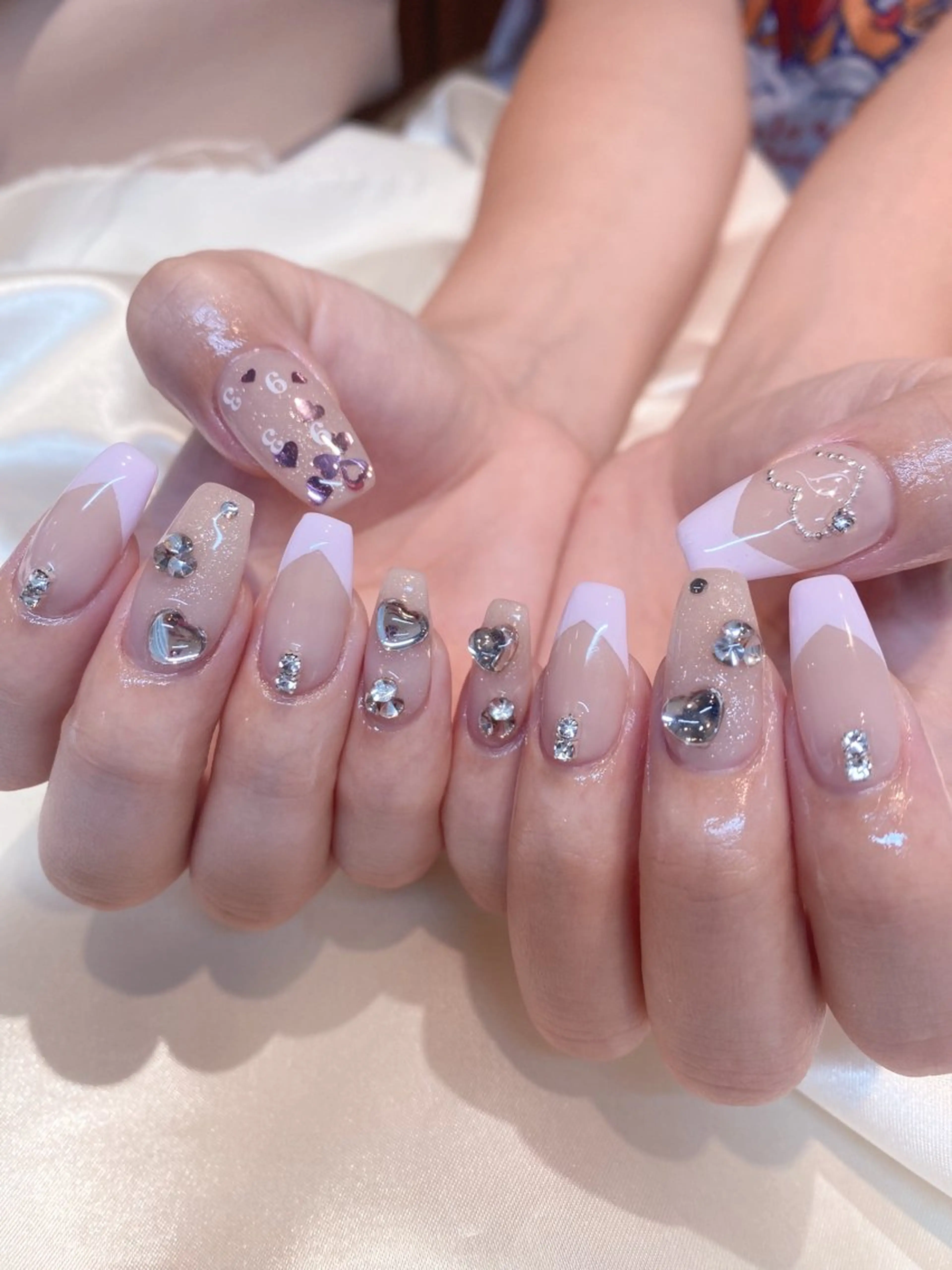 ネイル ハート 𝐘𝐔𝐊𝐈 💖のネイルデザイン