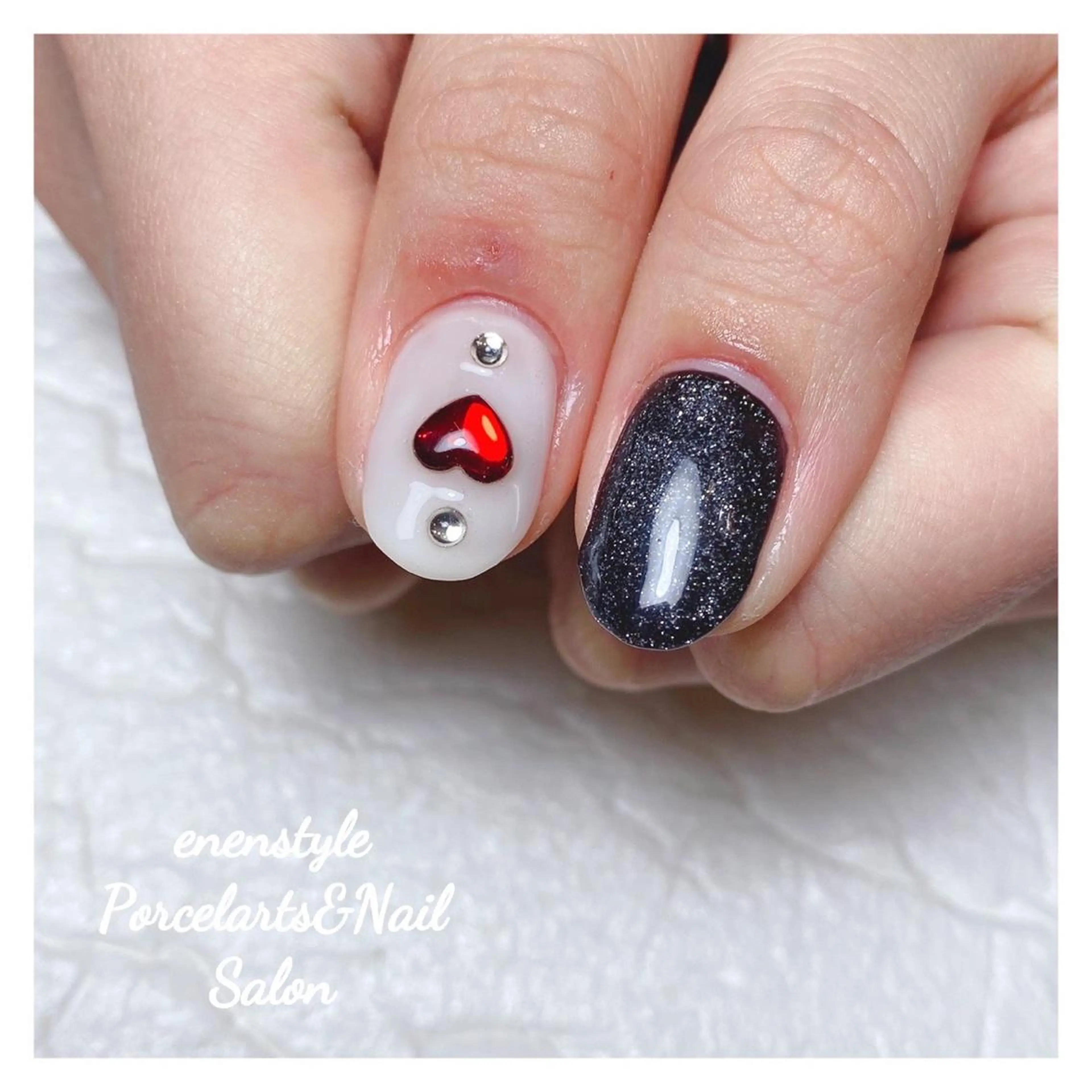 ミディアム ネイル 👑enen style👑のネイルデザイン