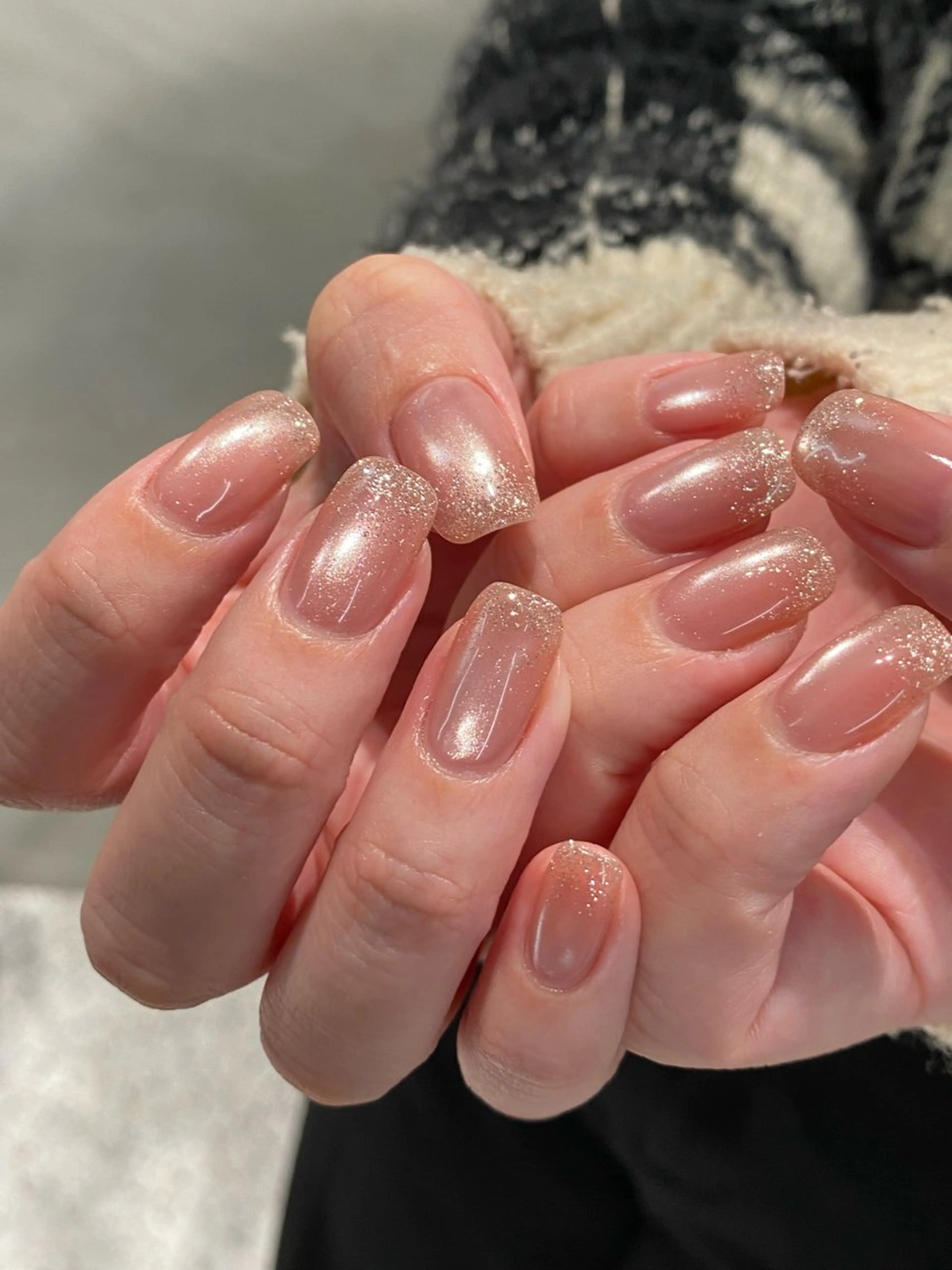 ネイル グラデーション ラメ(グリッター) ラメグラデーション ハンドネイル Yuriko Omi パラジェル/渋谷のネイルデザイン