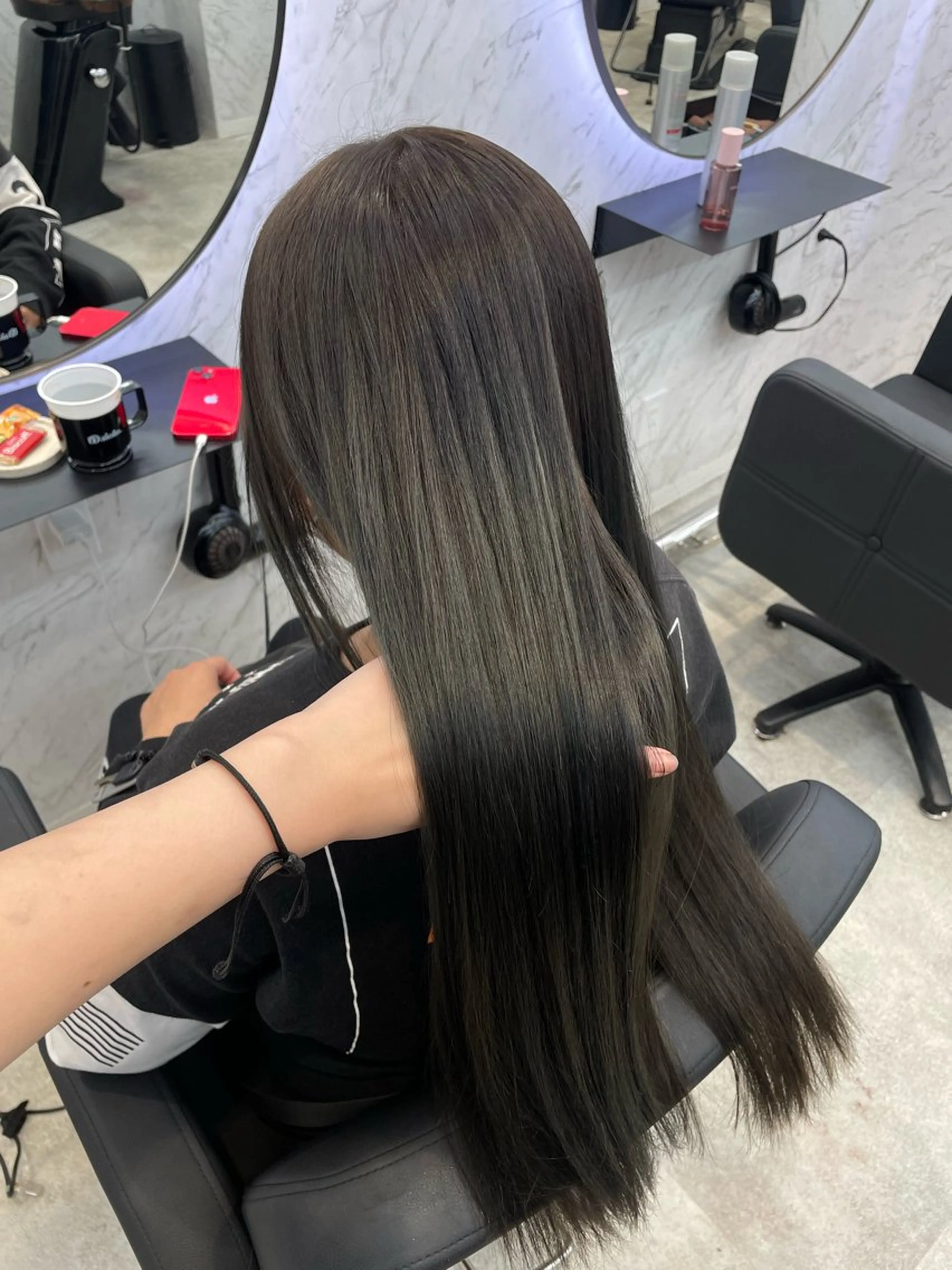 縮毛矯正 韓国ヘア /♡𝓝𝓸𝓪♡のヘアスタイル