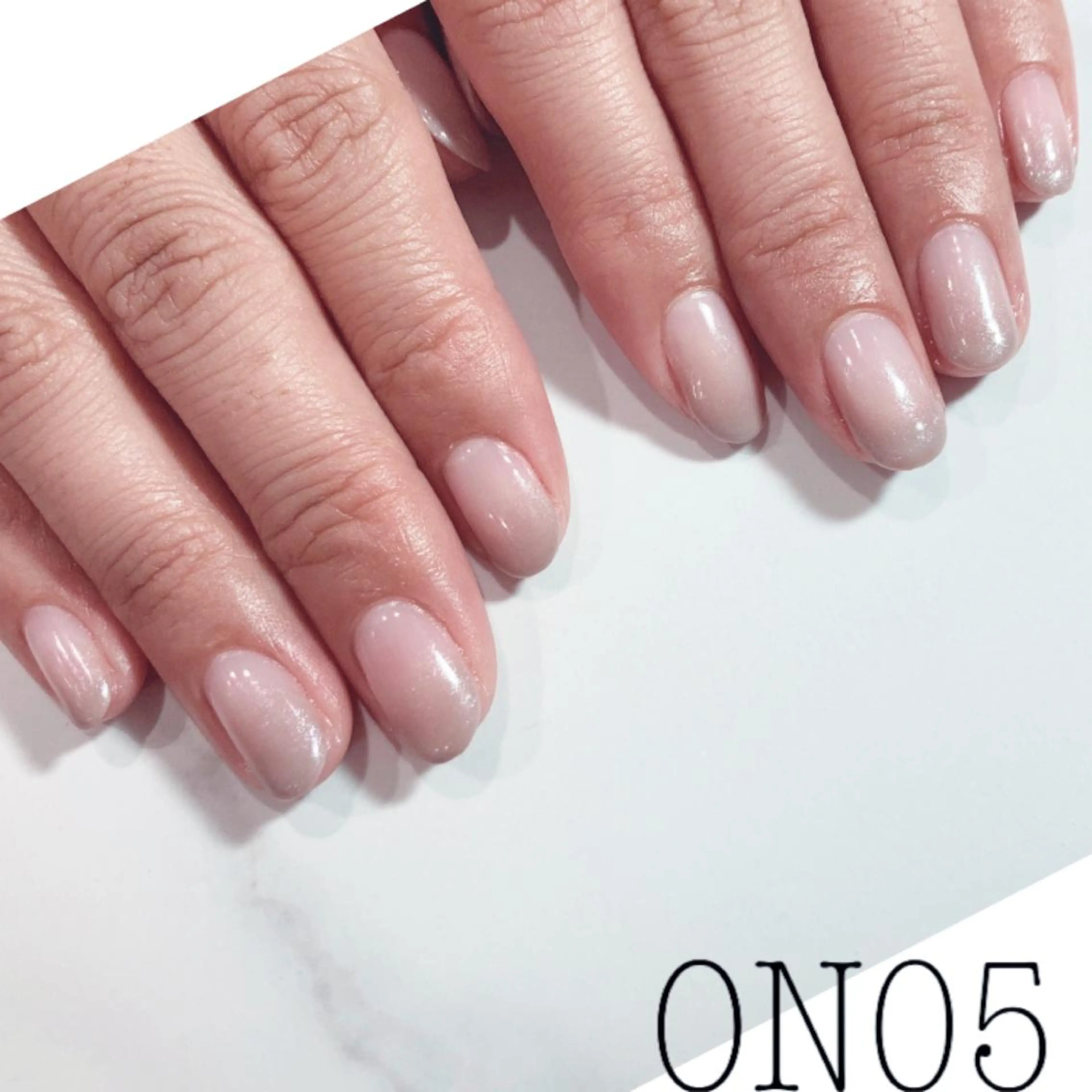 ネイル 園 寛子 （ネイリスト）のネイルデザイン