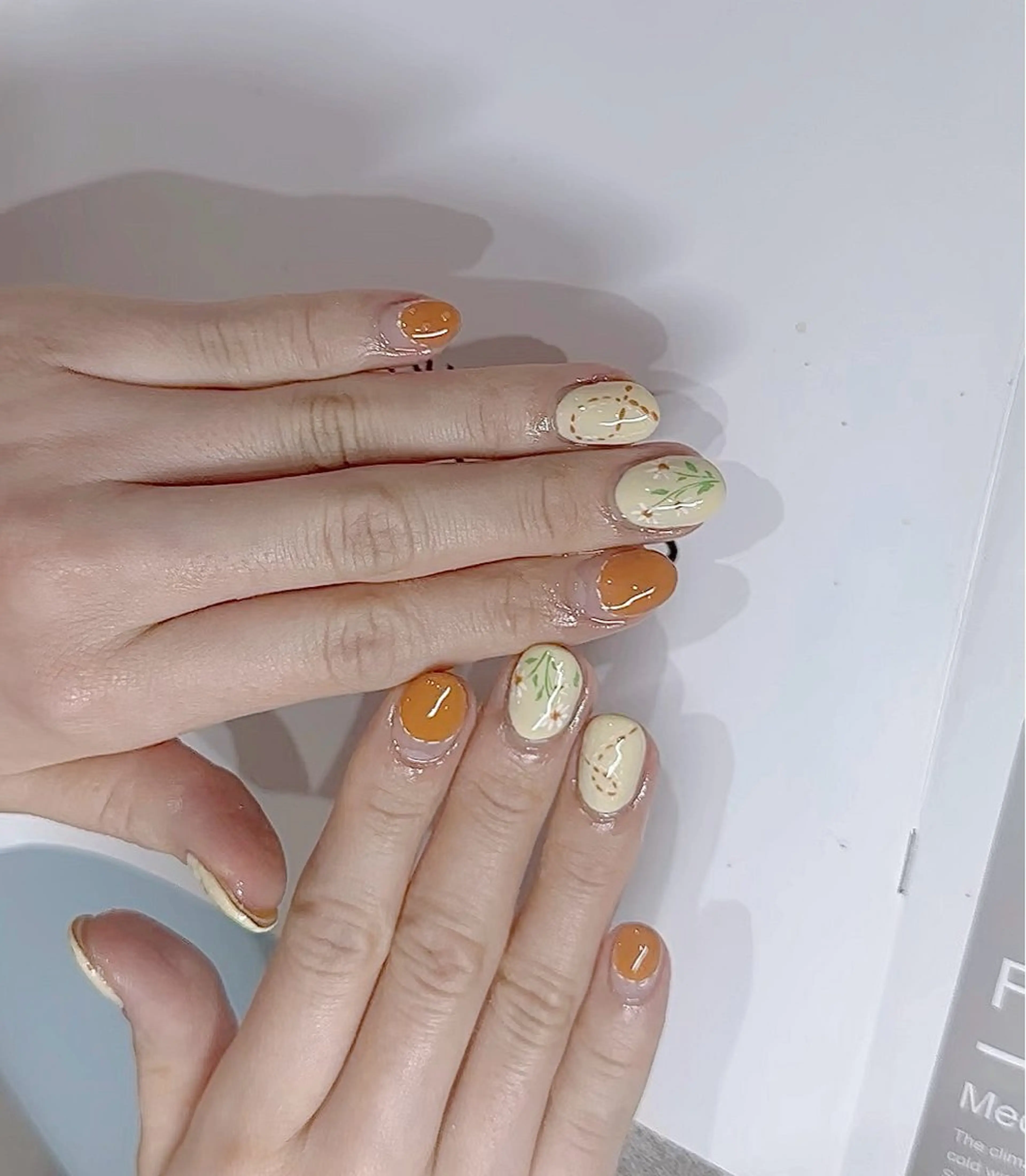 ネイル ハンドネイル ハンドケア NANA NAILのネイルデザイン