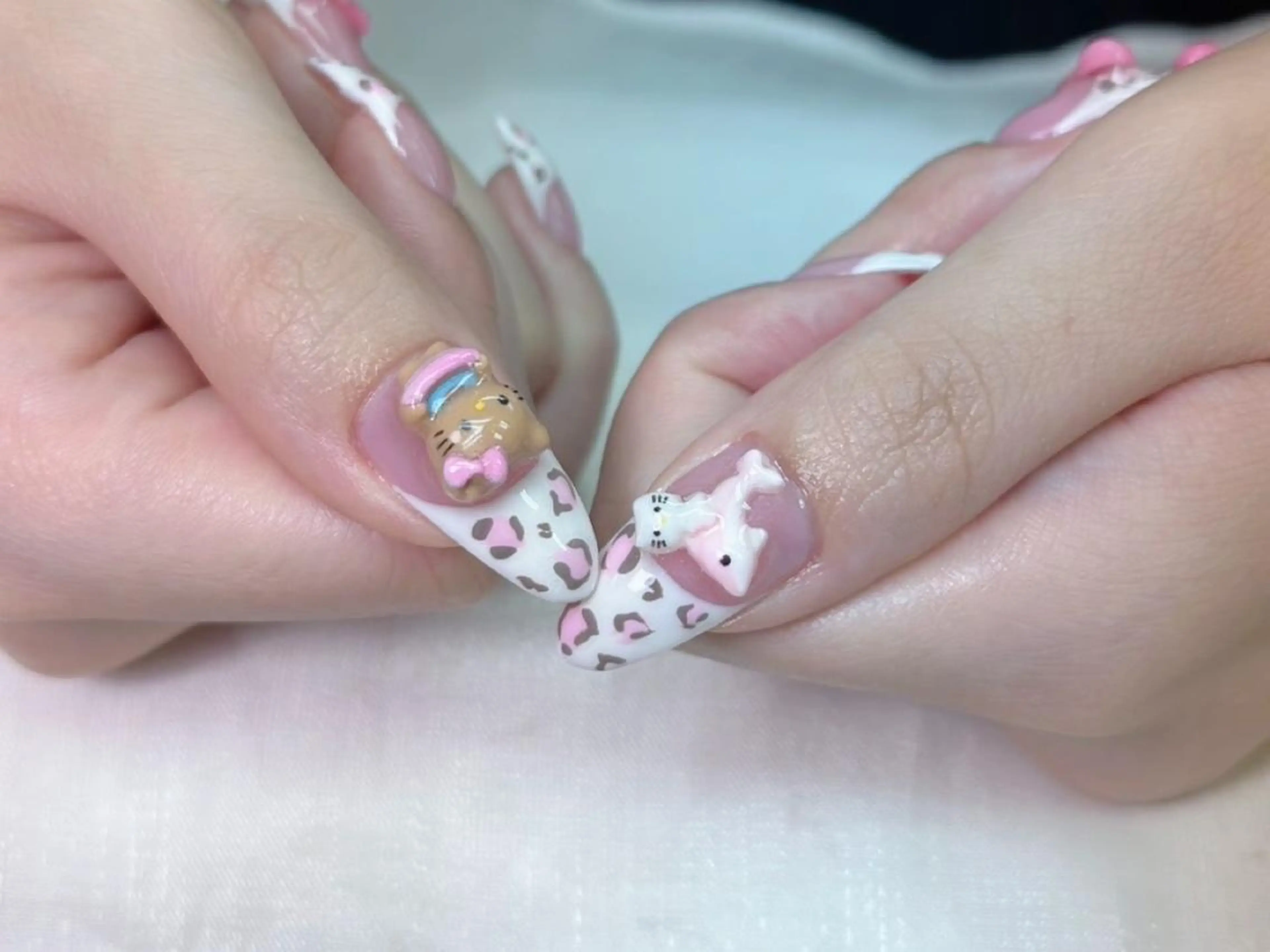 ネイル 💕リリ 🩷のネイルデザイン