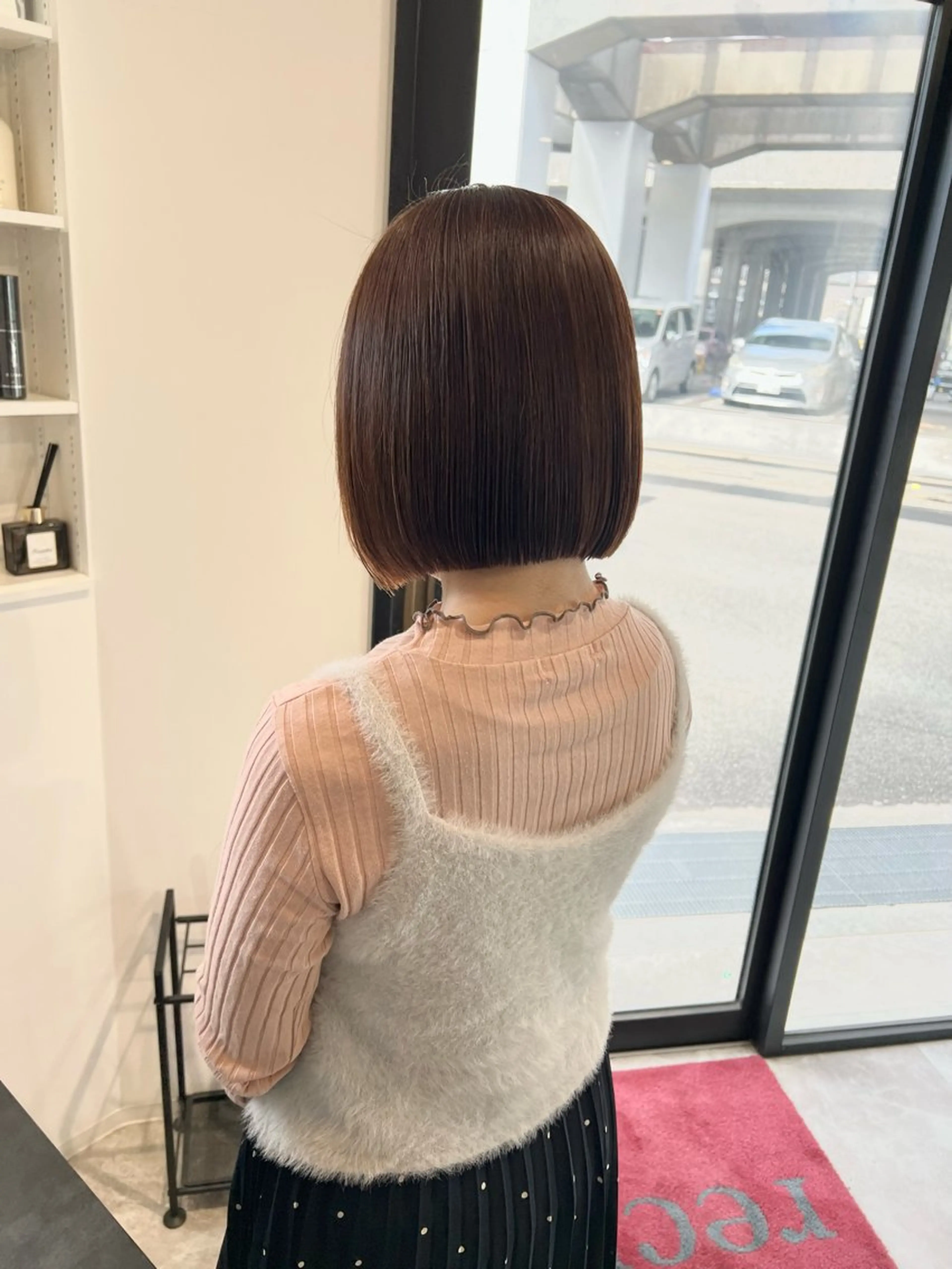 ショート カラー カット ヘアカラー トリートメント 黒阪 なみのヘアスタイル