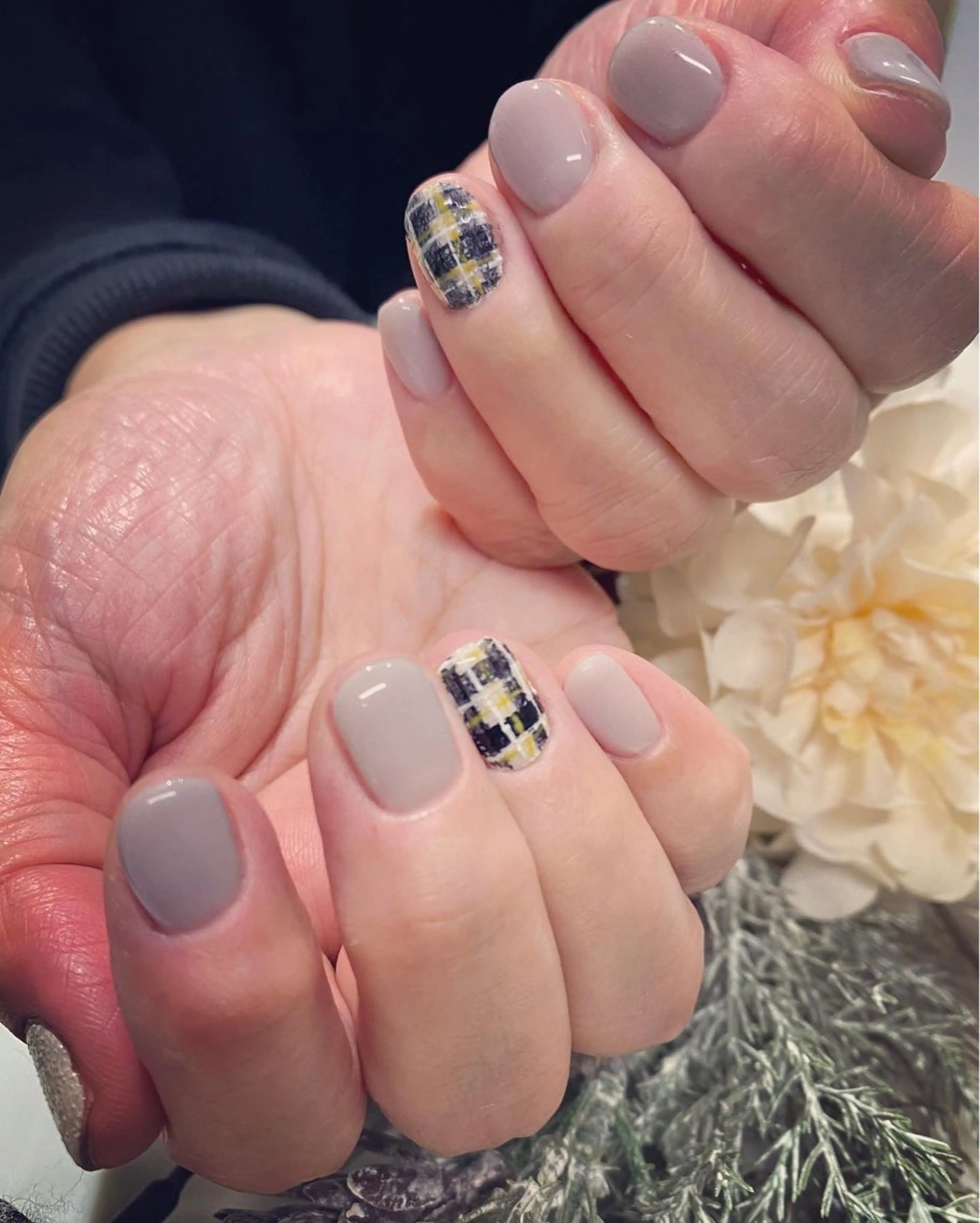 ネイル ハンドネイル 小倉 梨衣那のネイルデザイン