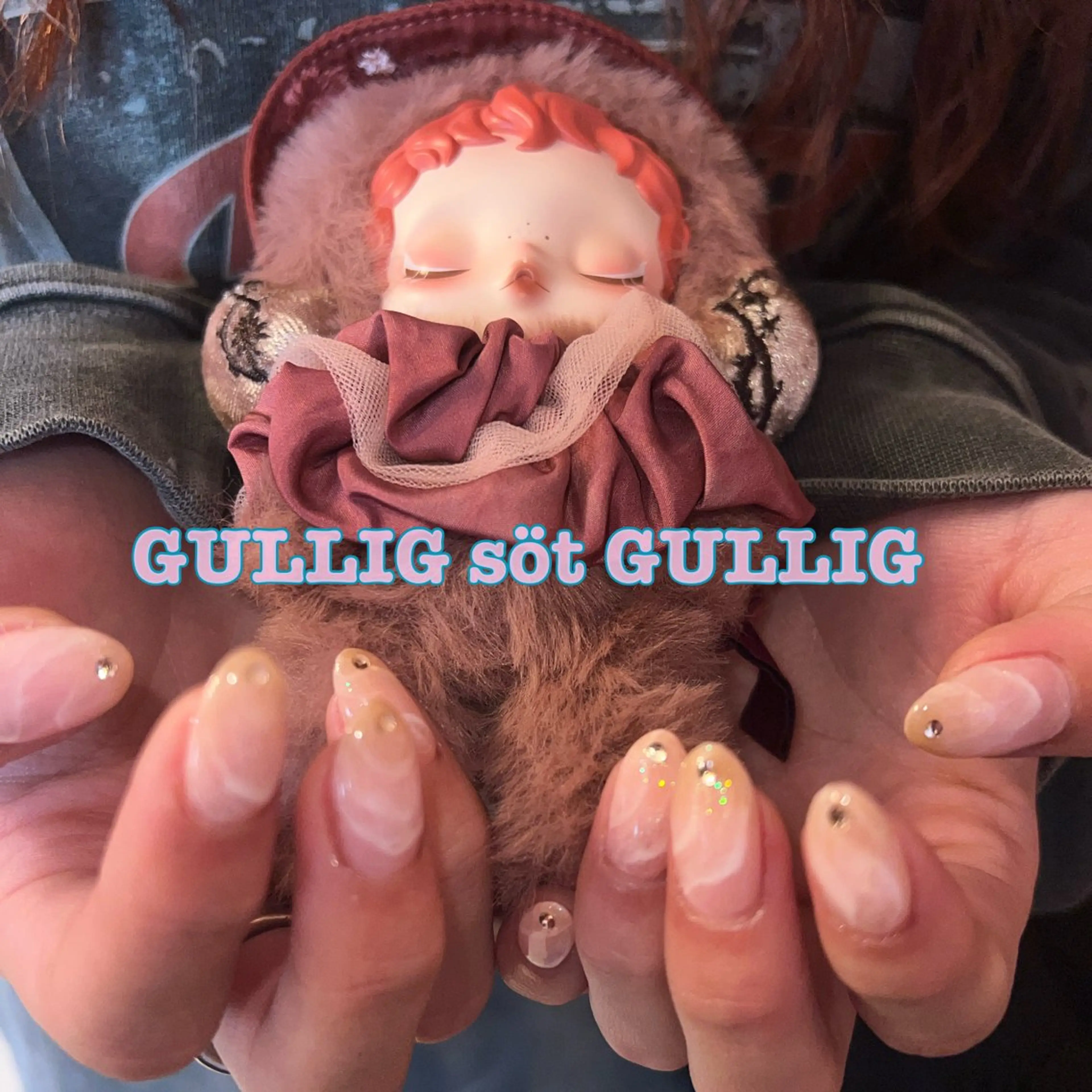 ネイル ハンドネイル フットネイル GULLIG söt GULLIGのネイルデザイン