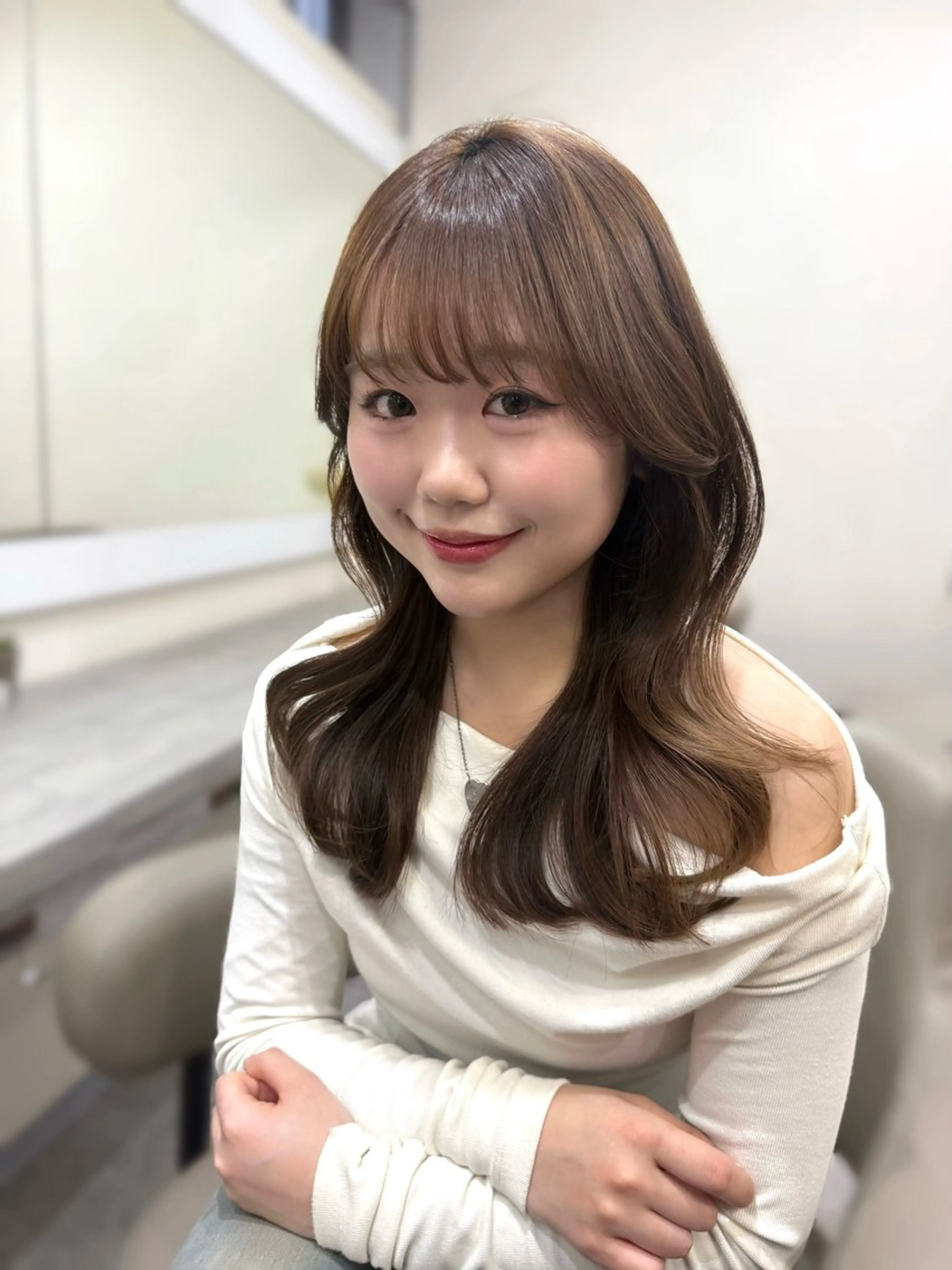 ミディアム ミディアムパーマ くびれヘア 顔周りカット レイヤーカット 韓国風パーマ/ 菅沼 成郷のヘアスタイル