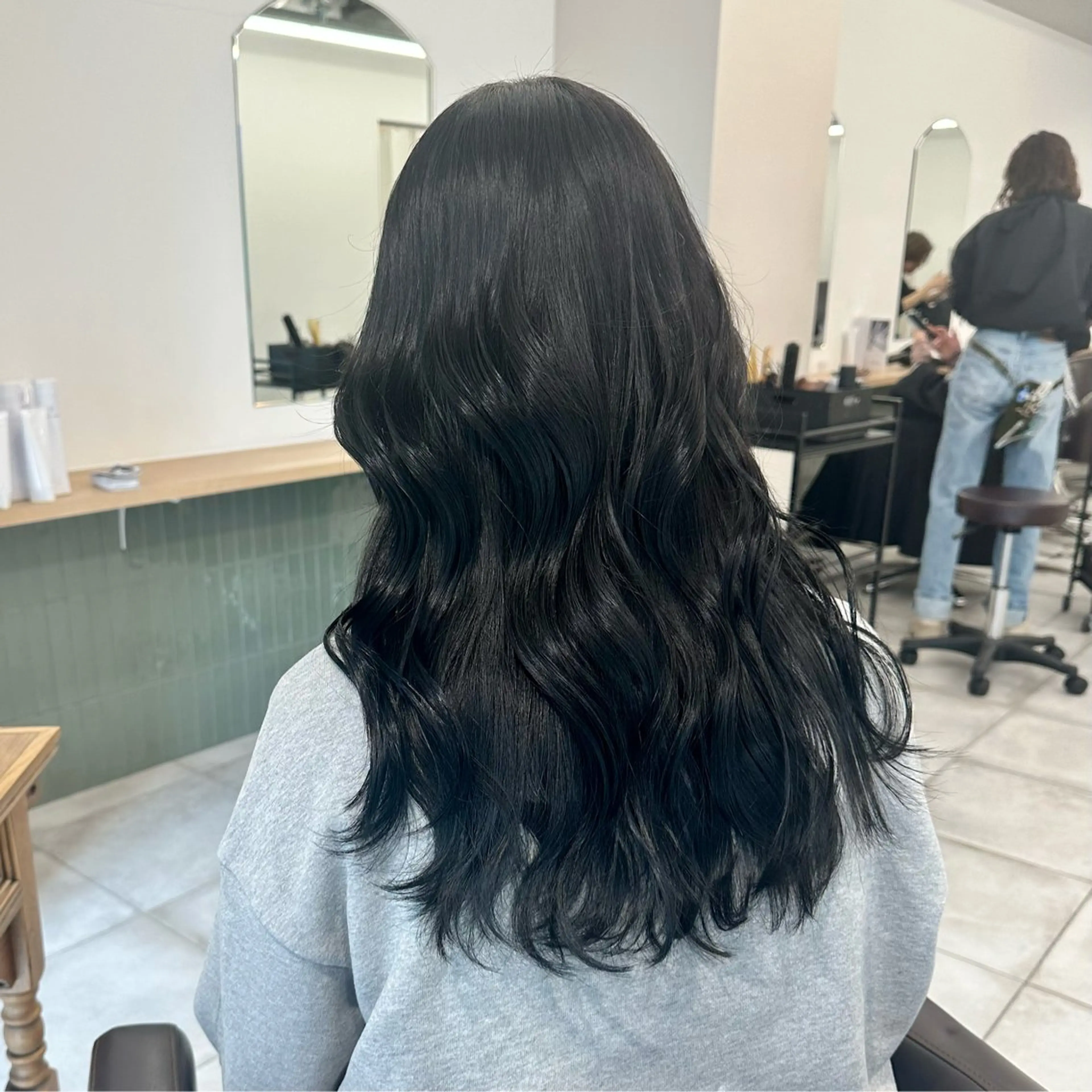 セミロング カラー カット ヘアカラー トリートメント ブリーチなし/レイヤ ー特化🌈Tommyのヘアスタイル