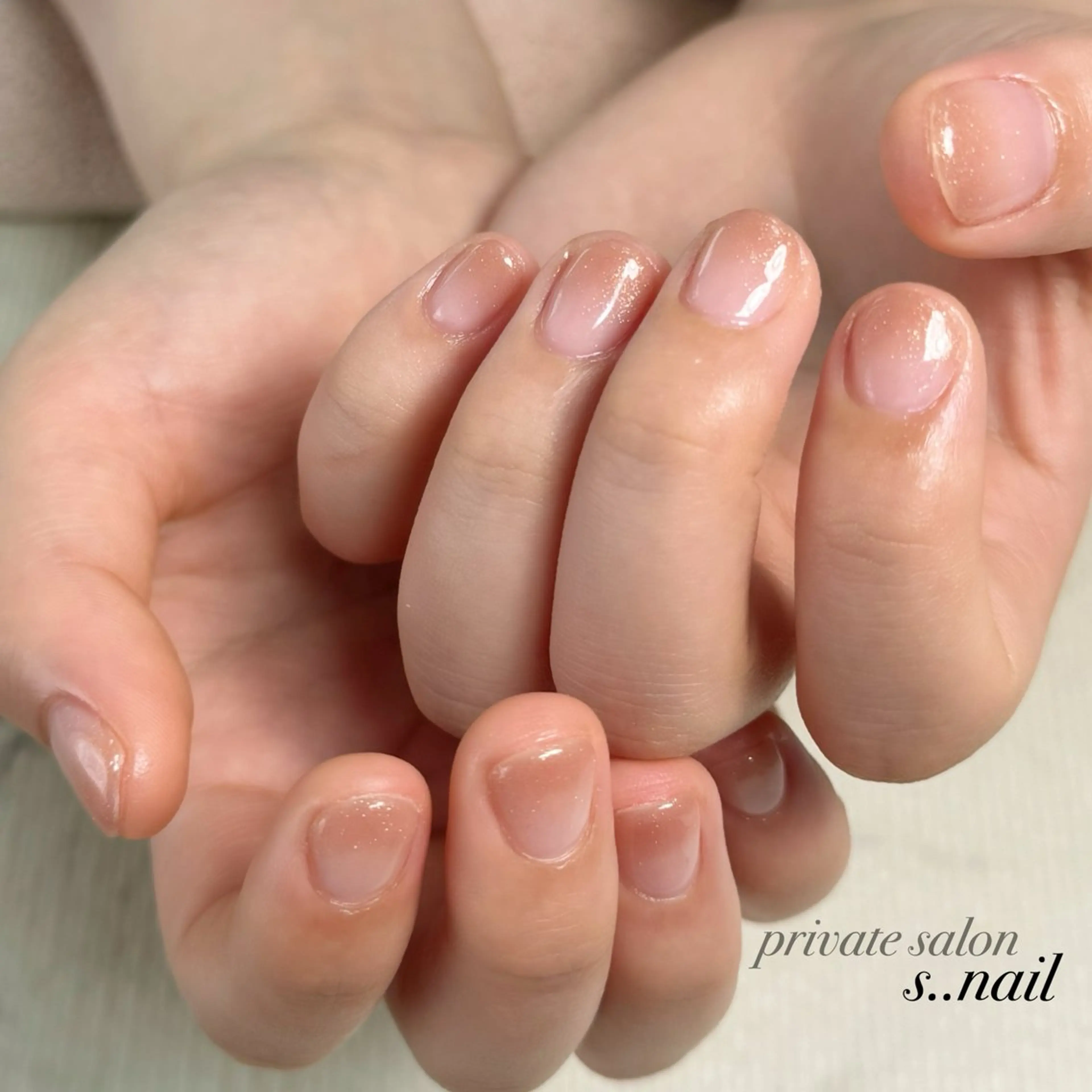 ネイル グラデーション ラメ(グリッター) ハンドネイル フットネイル s..nail / MORITAのネイルデザイン