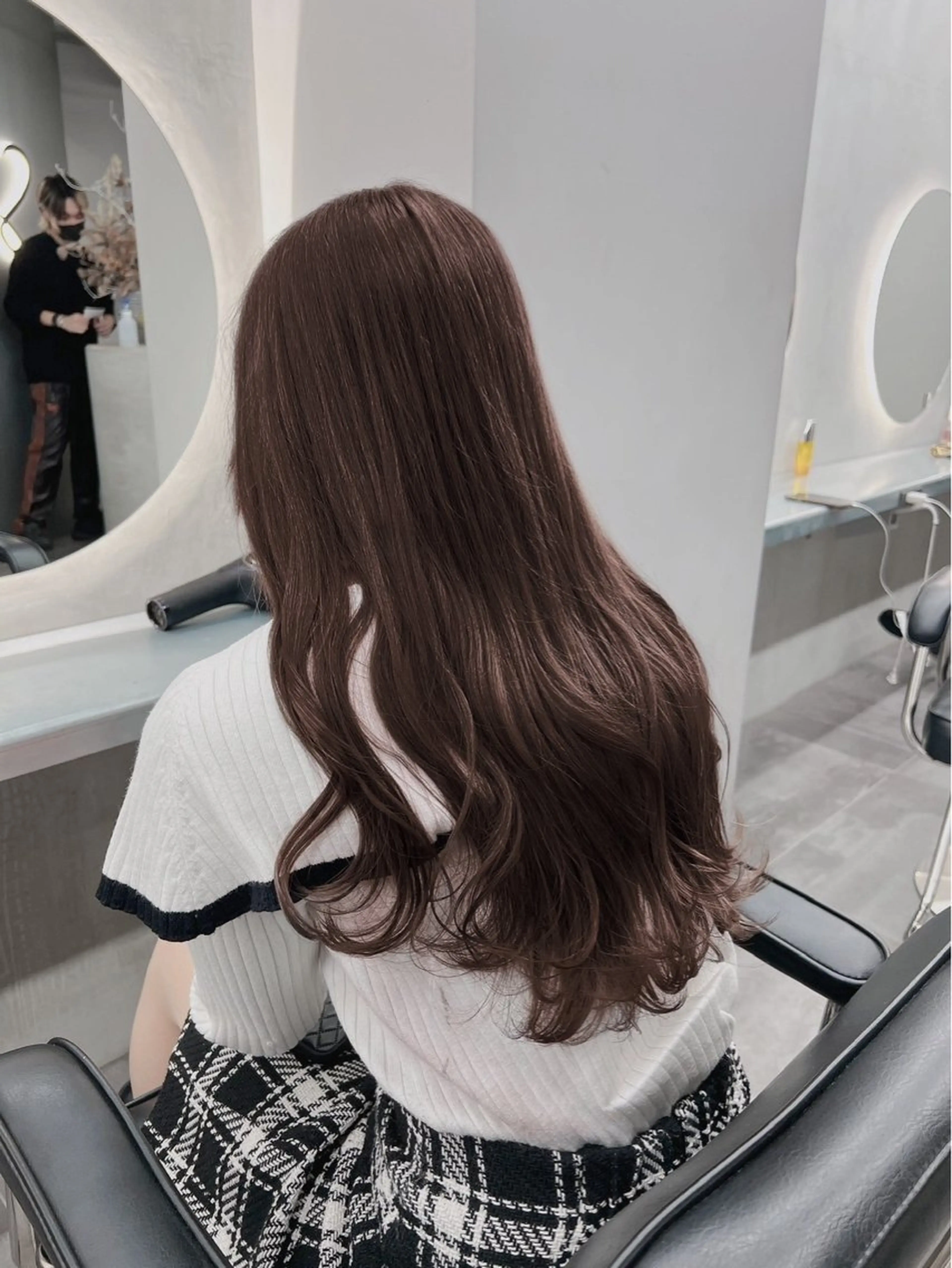 ミディアム ヘアカラー ベージュ/グレージュ 🧸あやか/表参道のヘアスタイル