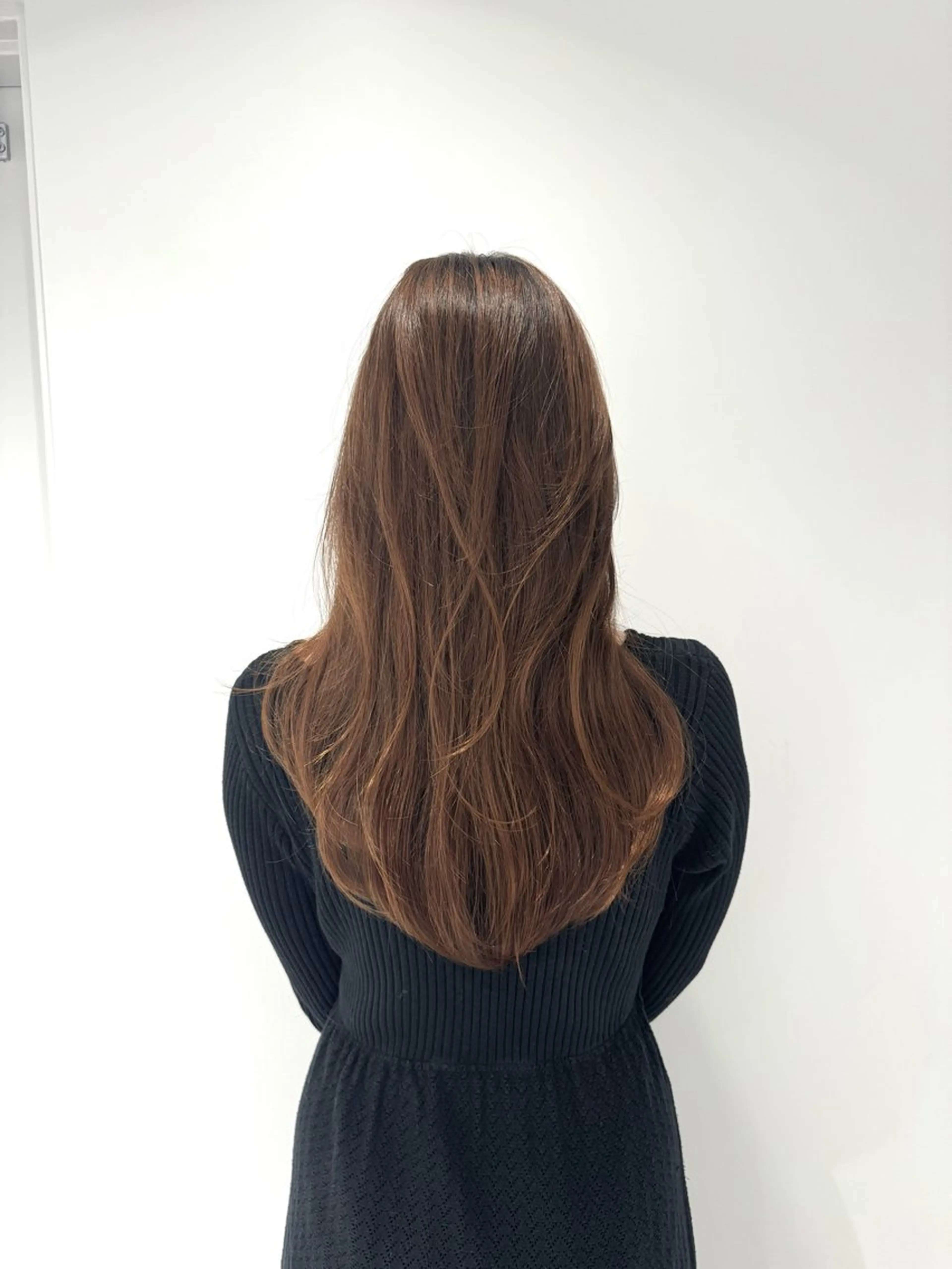 ロング 井上 育海のヘアスタイル