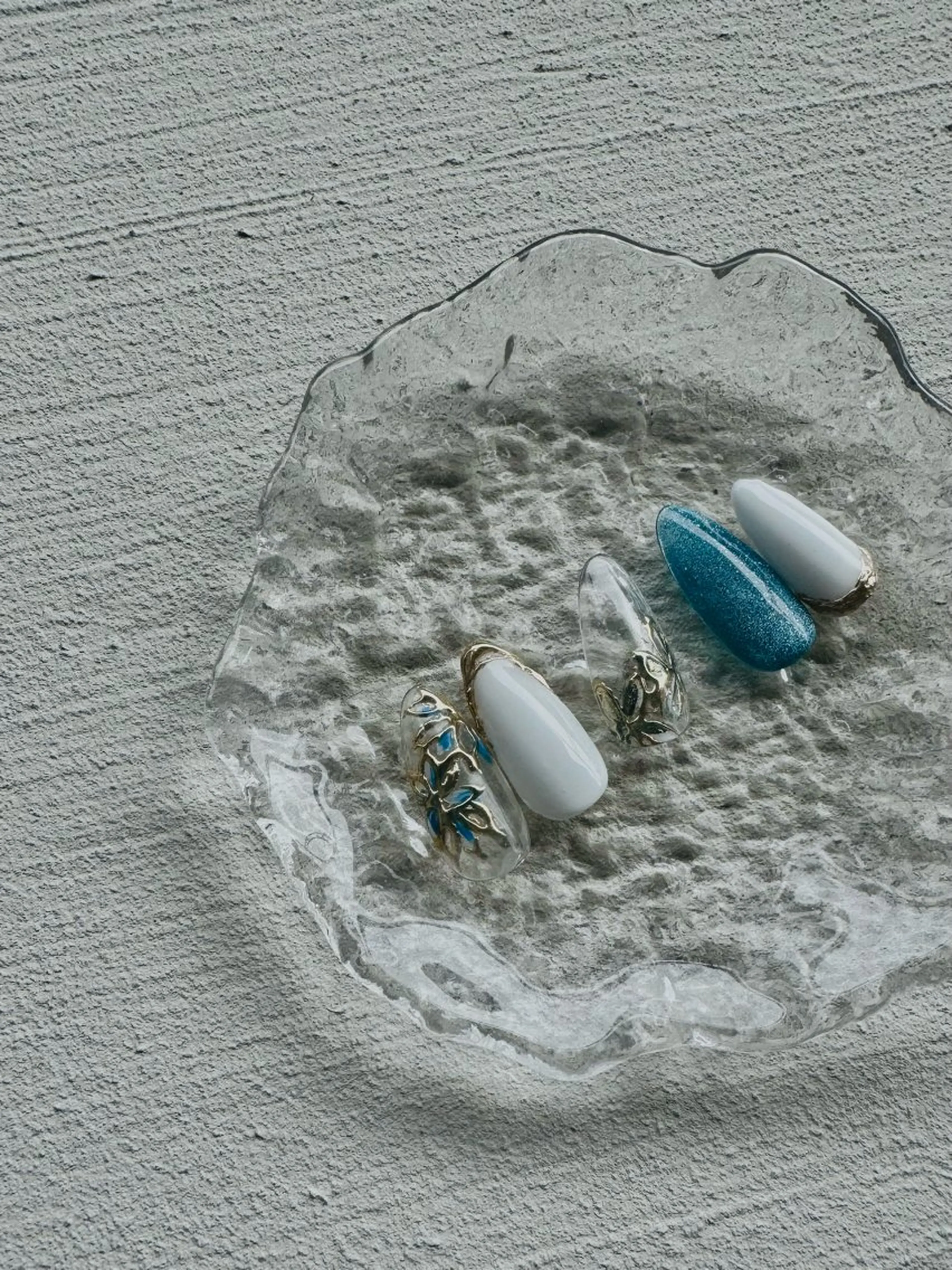 ネイル クリアネイル Aisol nail salonのネイルデザイン