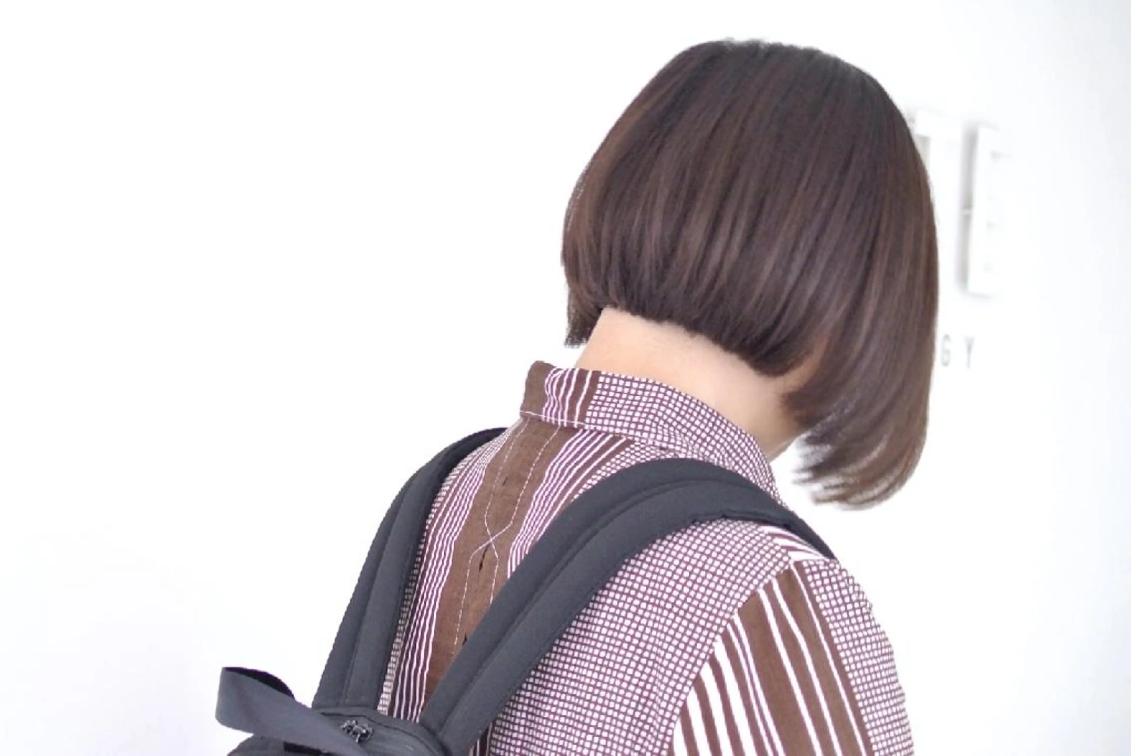 ショート カラー ボブ 樋口 千尋のヘアスタイル