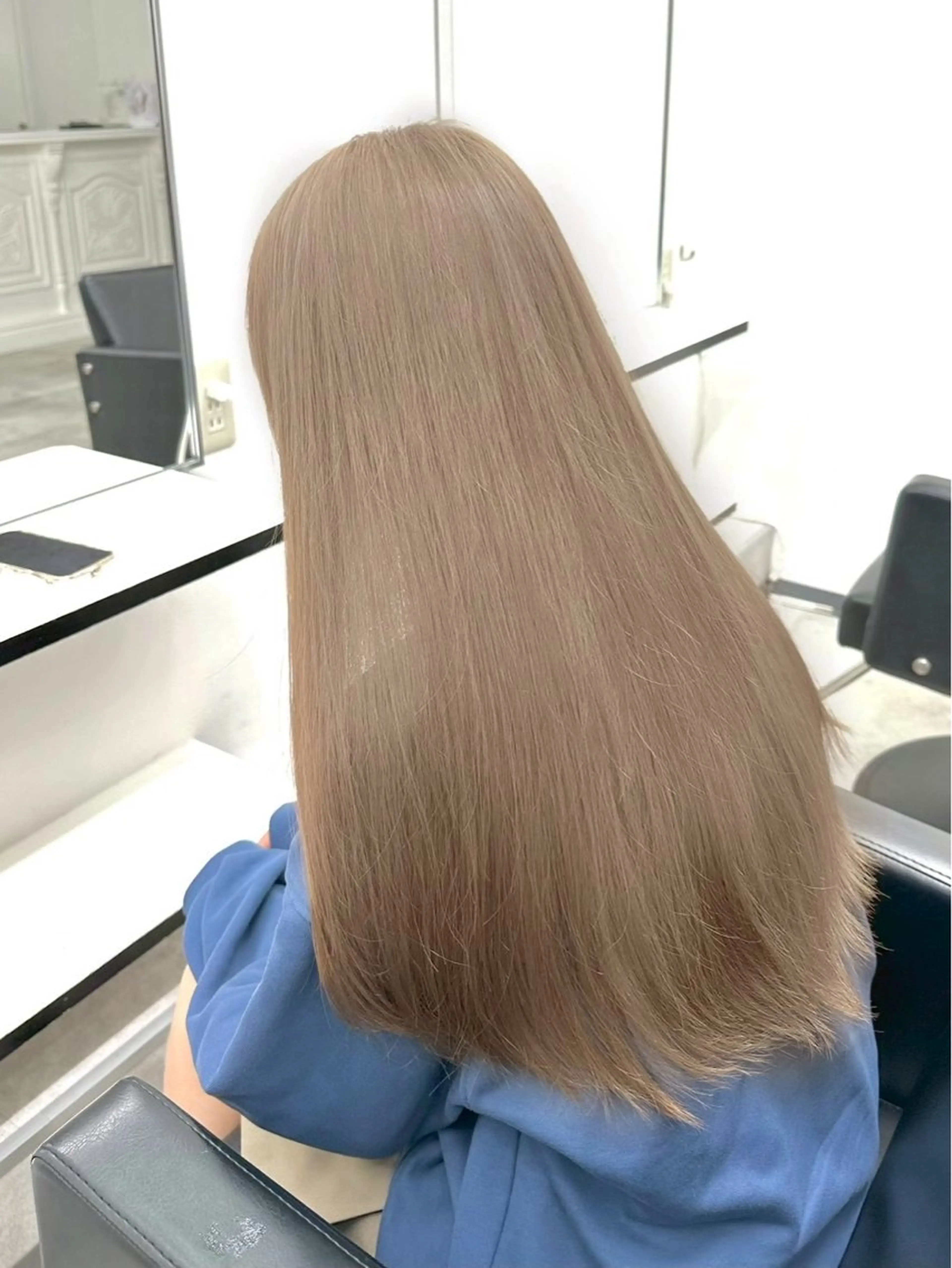 ロング カラー ブリーチ ケアブリーチ ダブルカラー トリートメント 透明カラー✨ ブラウンカラーひなたのヘアスタイル