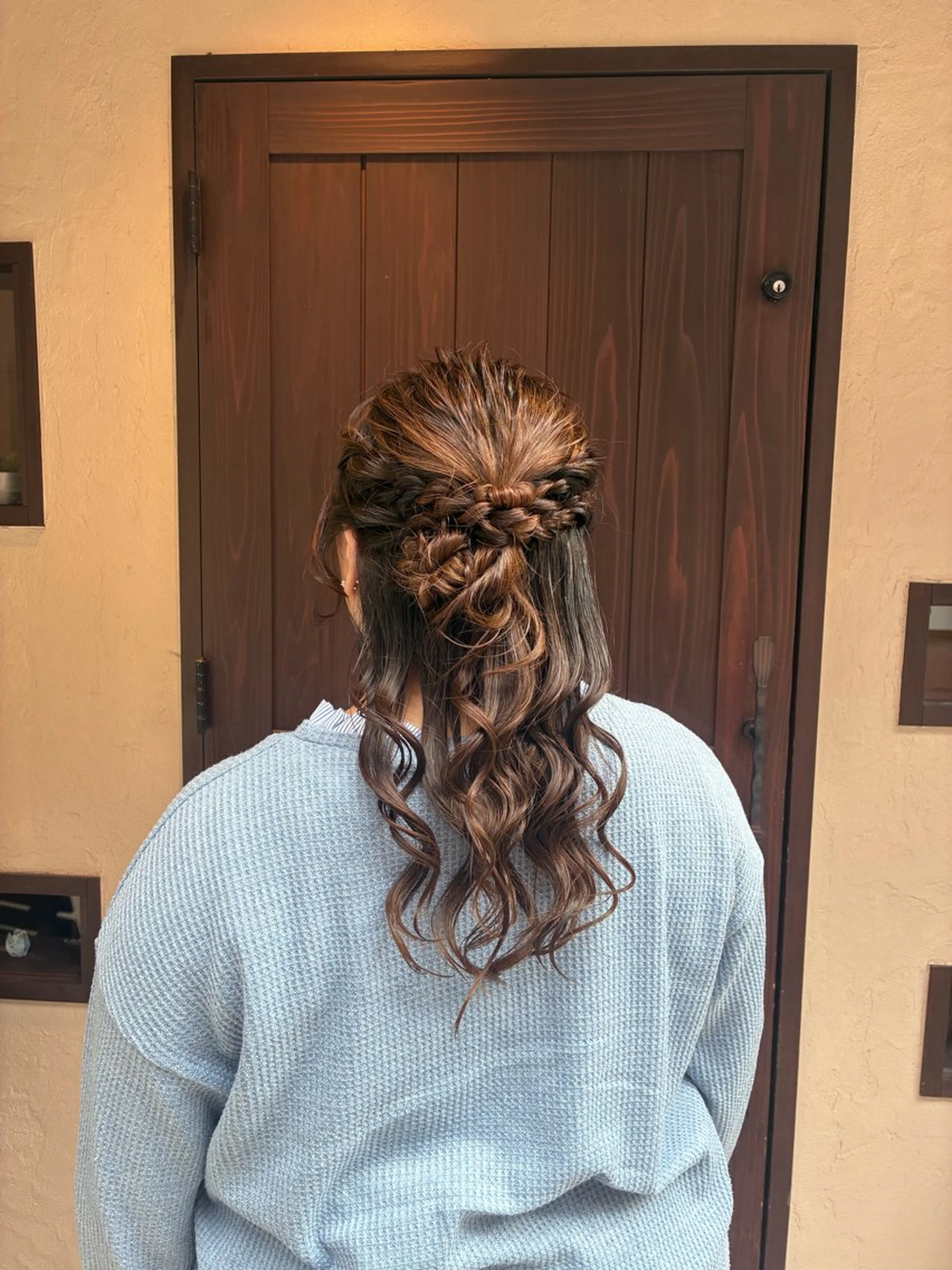 ロング ヘアアレンジ ハーフアップ 若林 美帆のヘアスタイル