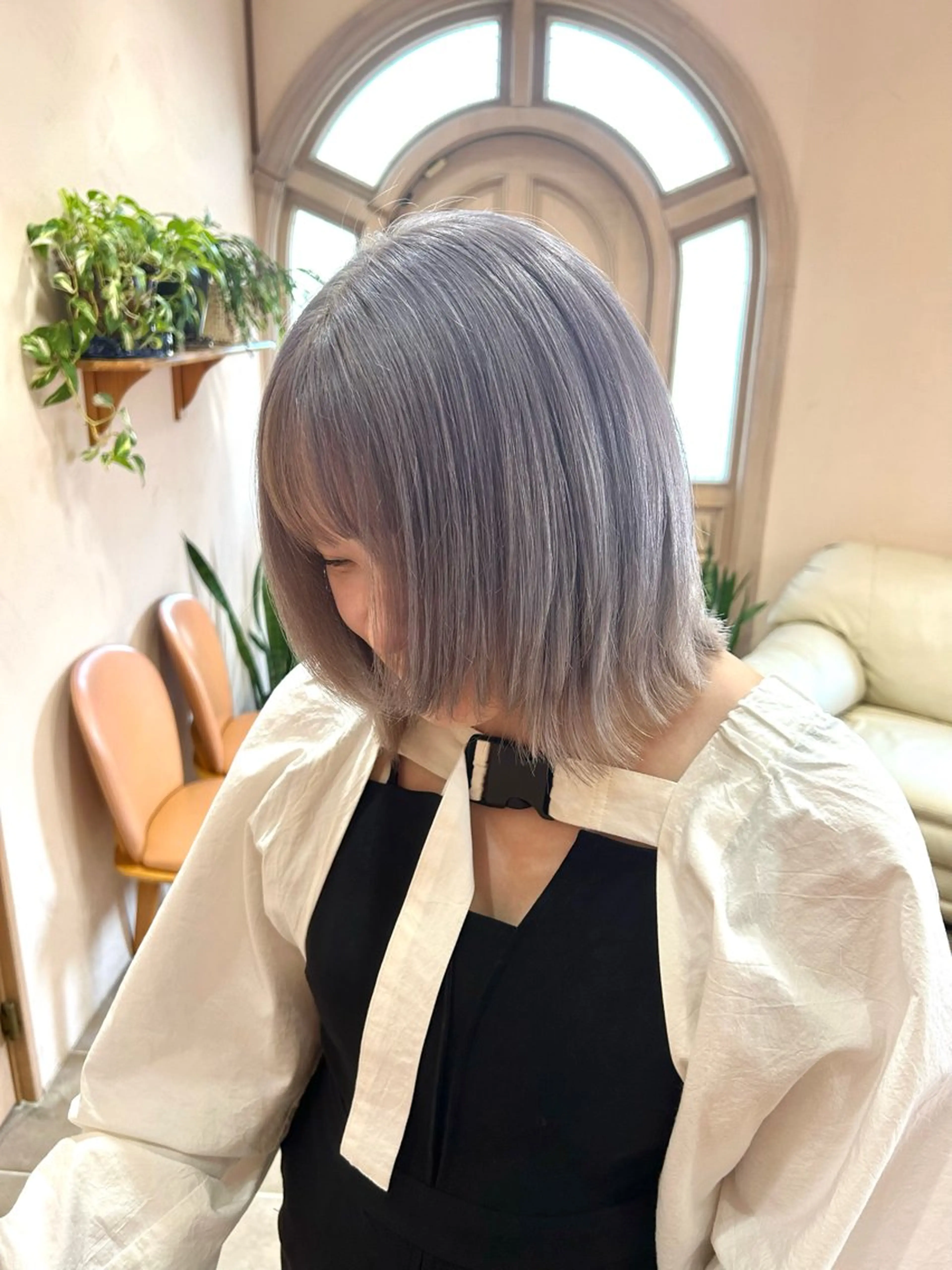 ショート カラー ブリーチ ヘアカラー mayu .のヘアスタイル