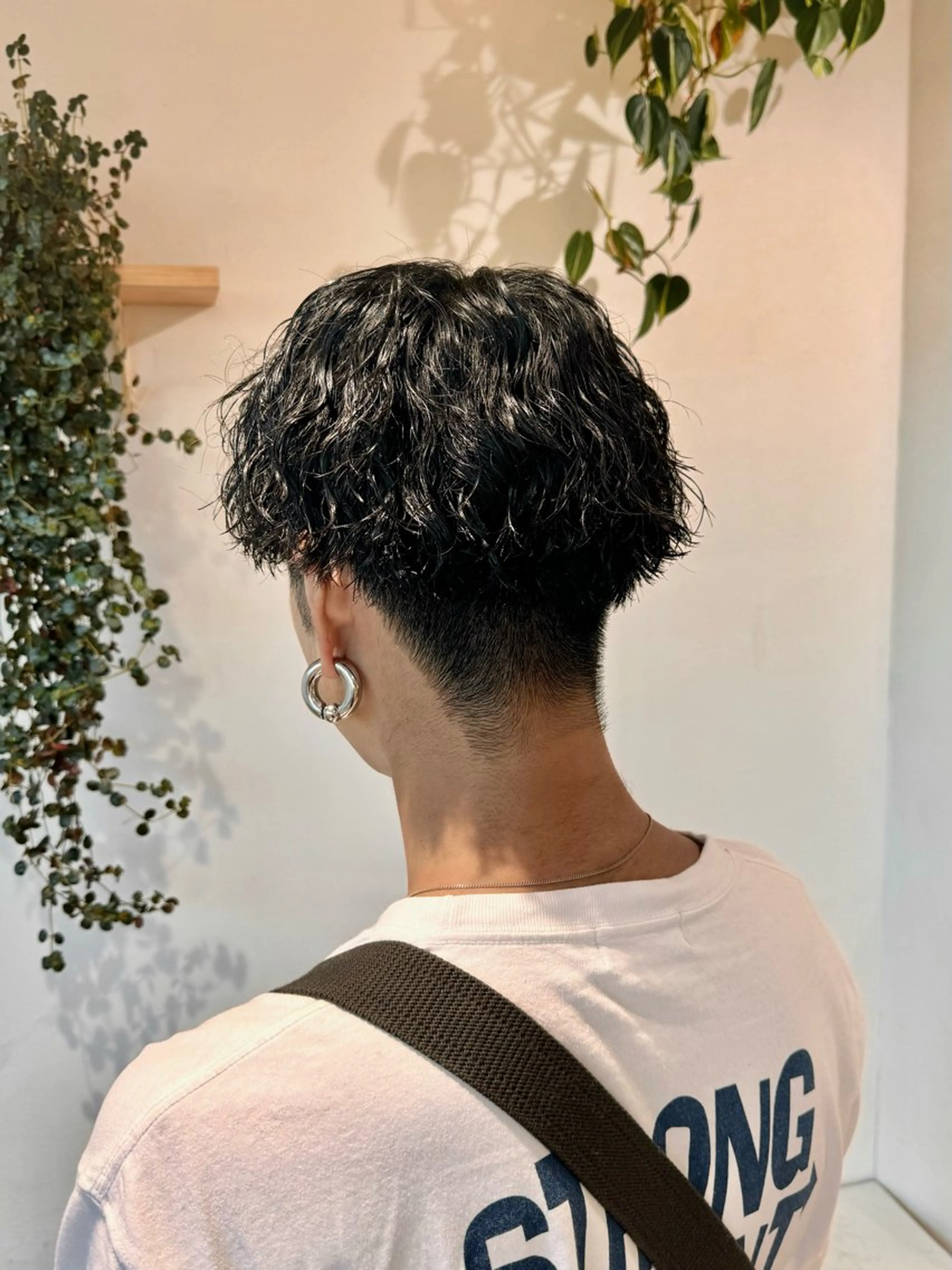 パーマ メンズ センターパート マッシュ メンズパーマ 波巻きパーマ ニュアンスパーマ カット パーマ 𝙎𝙚𝙞𝙧𝙖 ☆カット/パーマのヘアスタイル