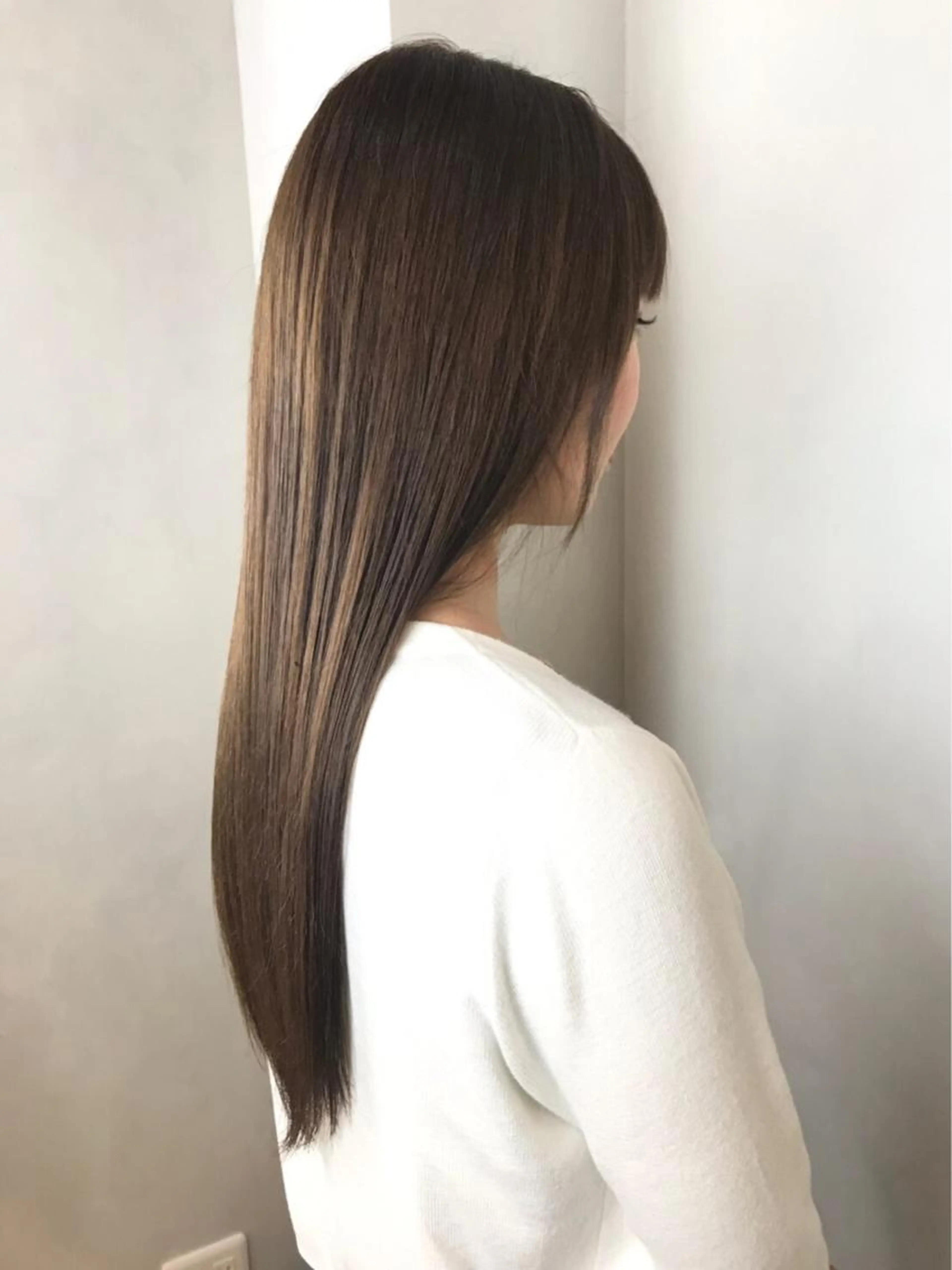 【最新矯正剤×最柔質感】ネオリシオ縮毛矯正+トキオトリートメント+CUT¥18000の写真