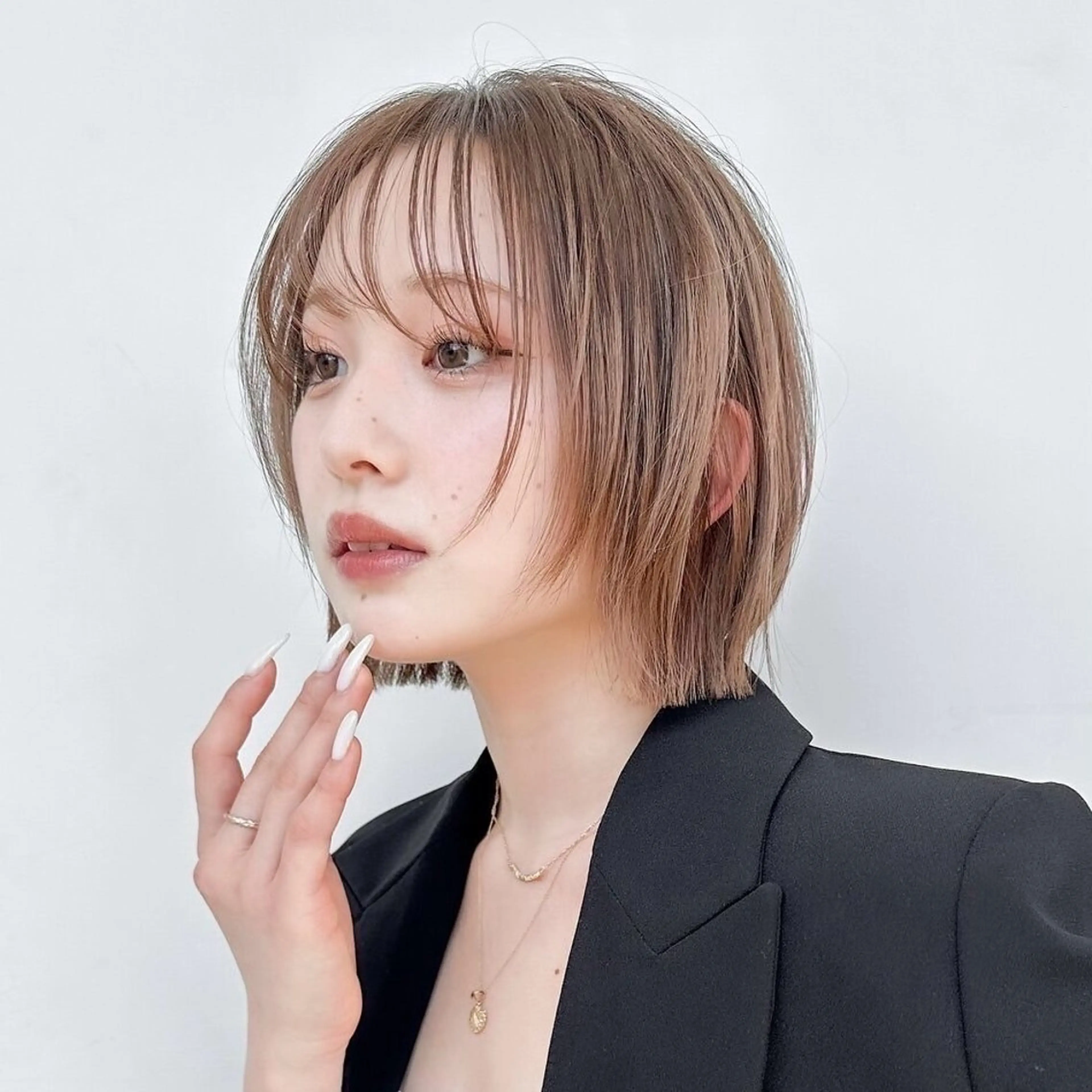 ショート カラー ボブレイヤー ボブ 顔まわりレイヤー 顔周りカット 韓国風ヘア ボブ/レイヤーボブ/ 髪質改善/梶川 夏季のヘアスタイル