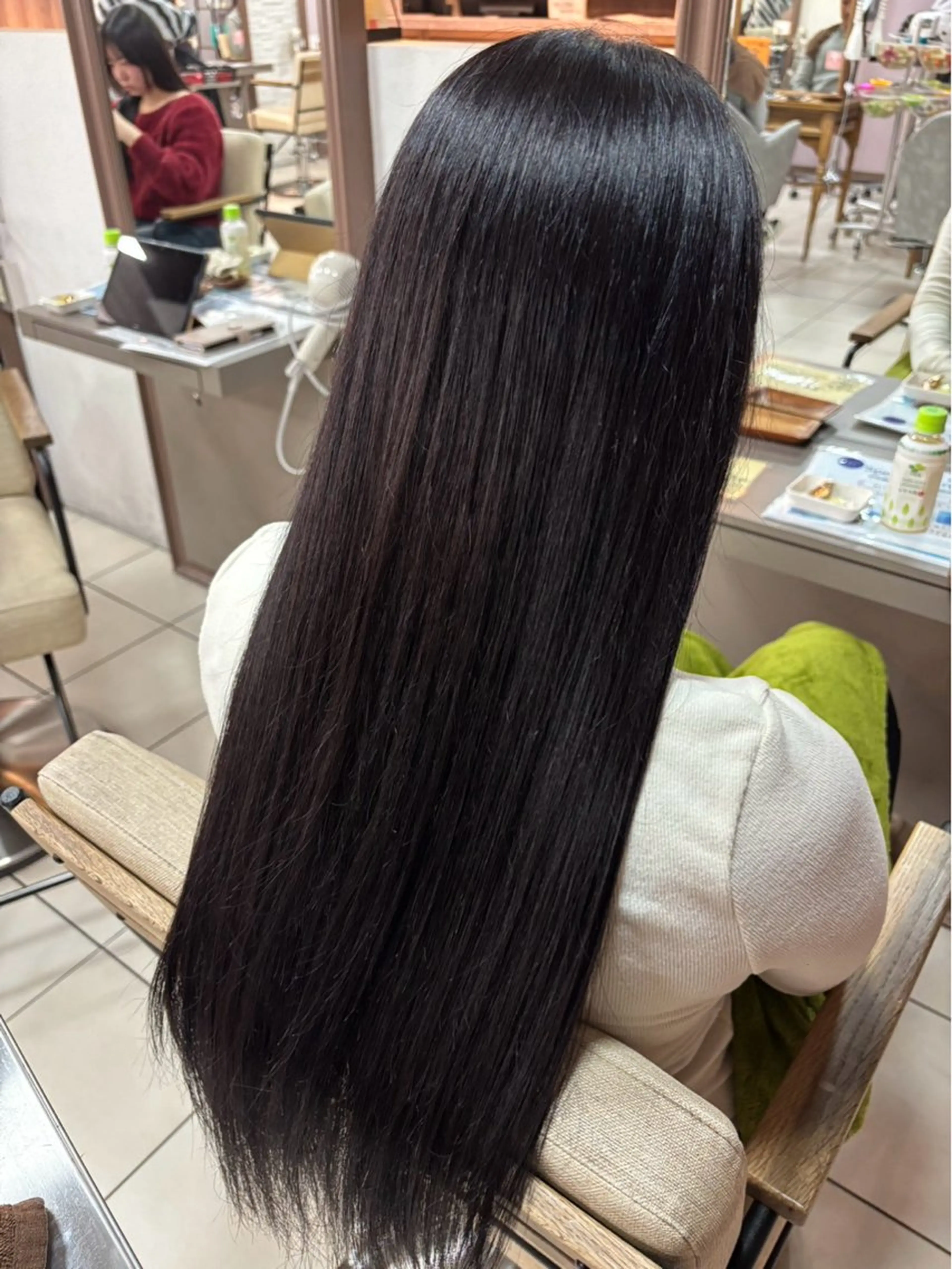 ロング カラー カット ヘアカラー トリートメント 黒田 海紘のヘアスタイル