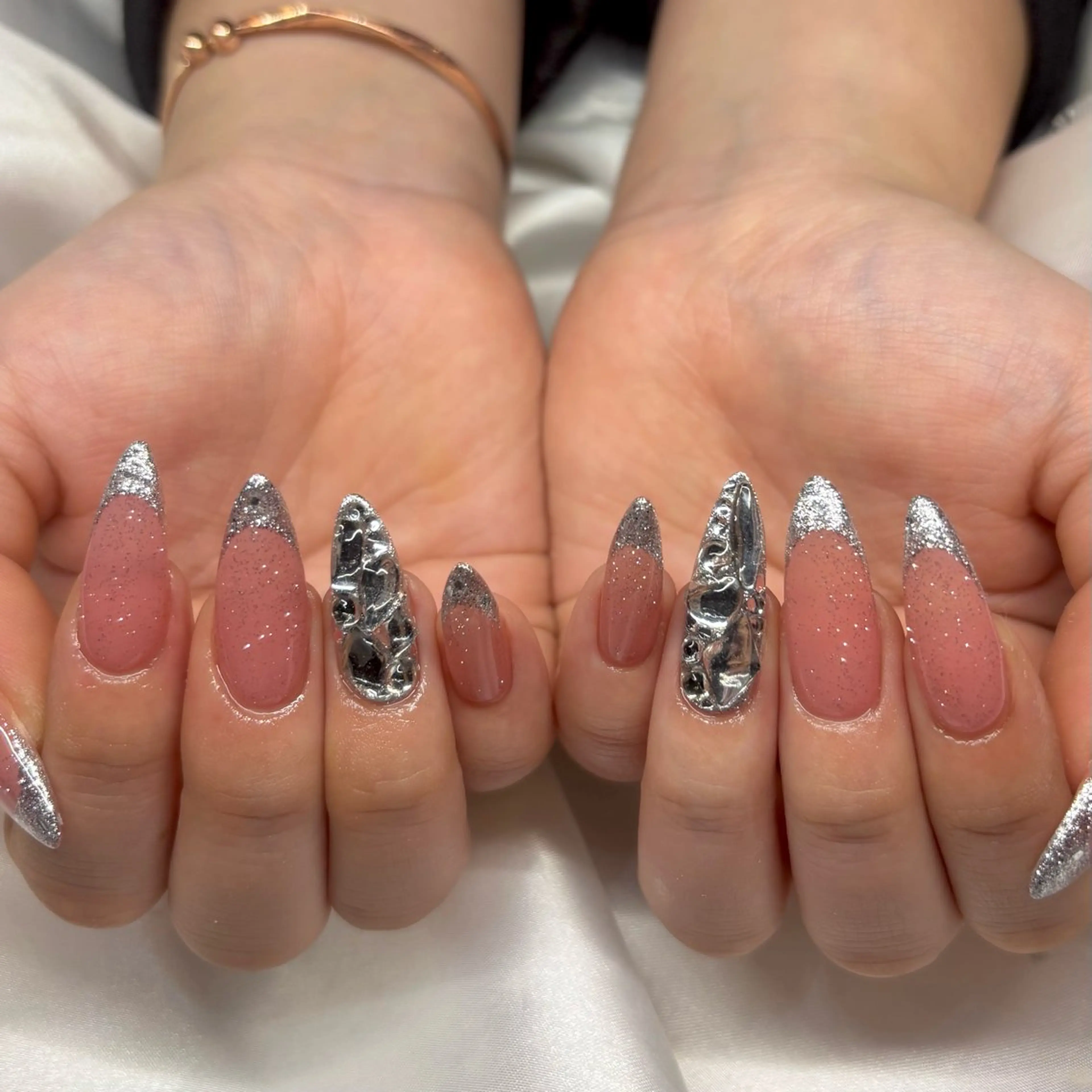 ネイル ハンドネイル ハンドケア attra 菅野のネイルデザイン