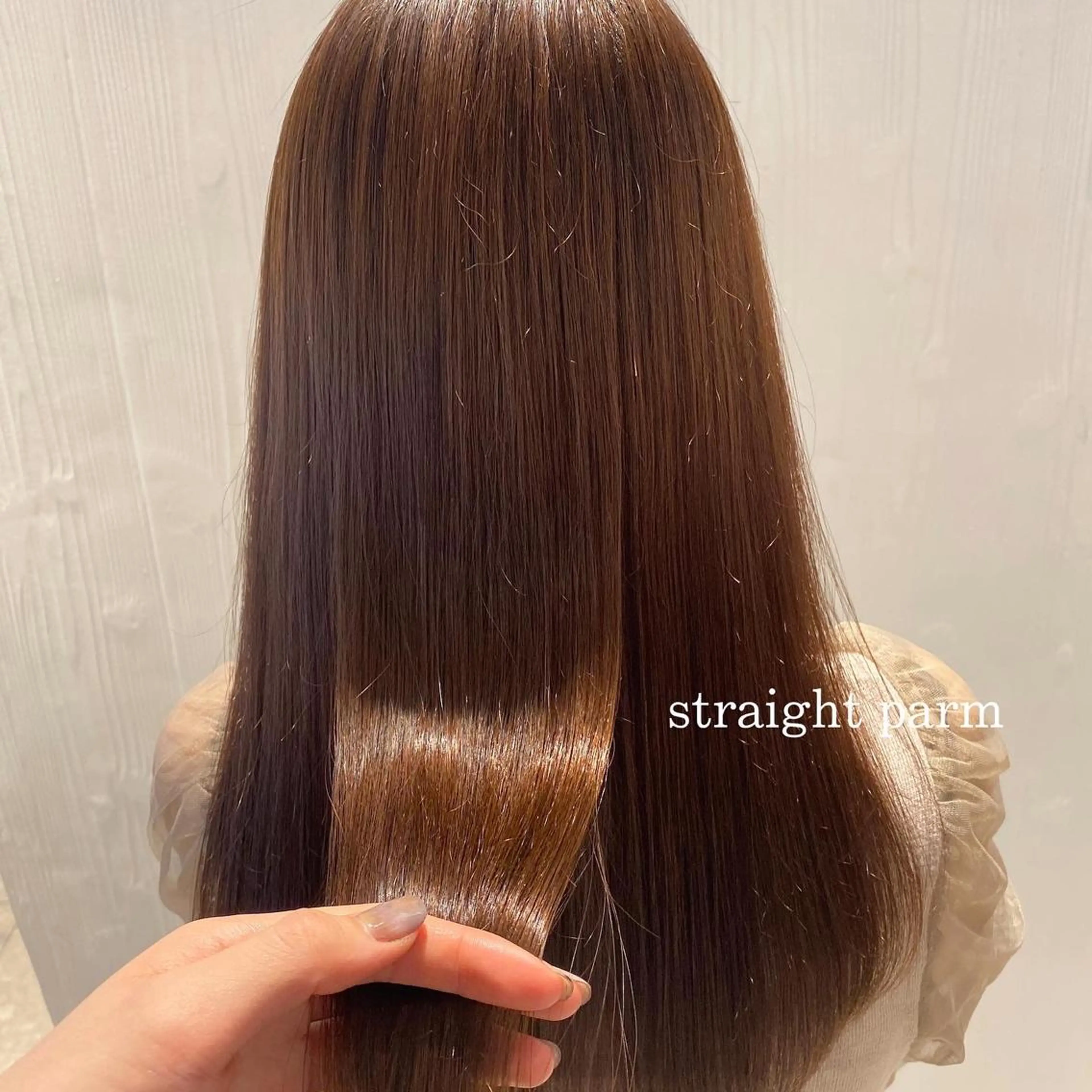 【女性限定】縮毛矯正+カットの写真