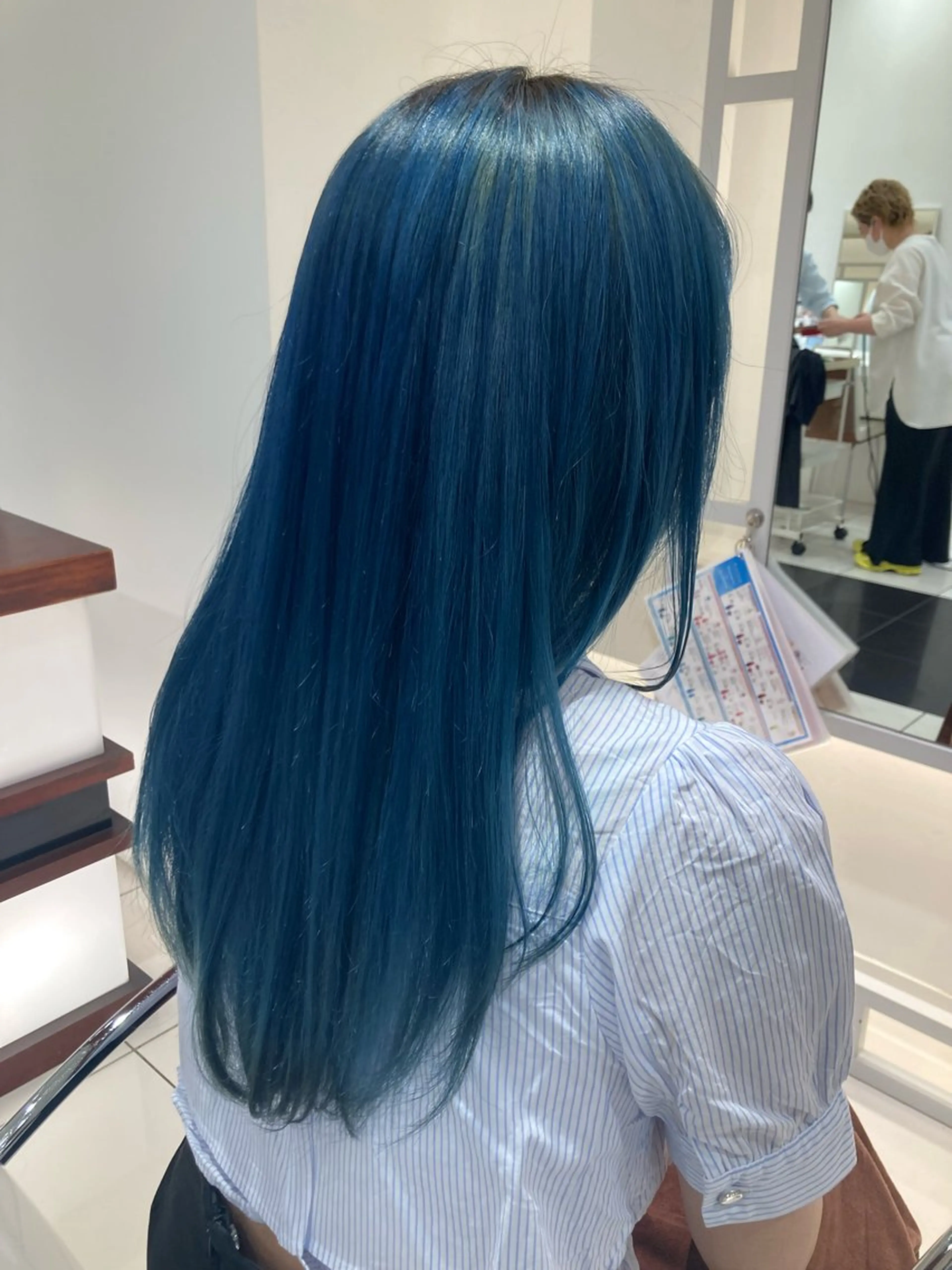 ロング カラー 井上 友希のヘアスタイル