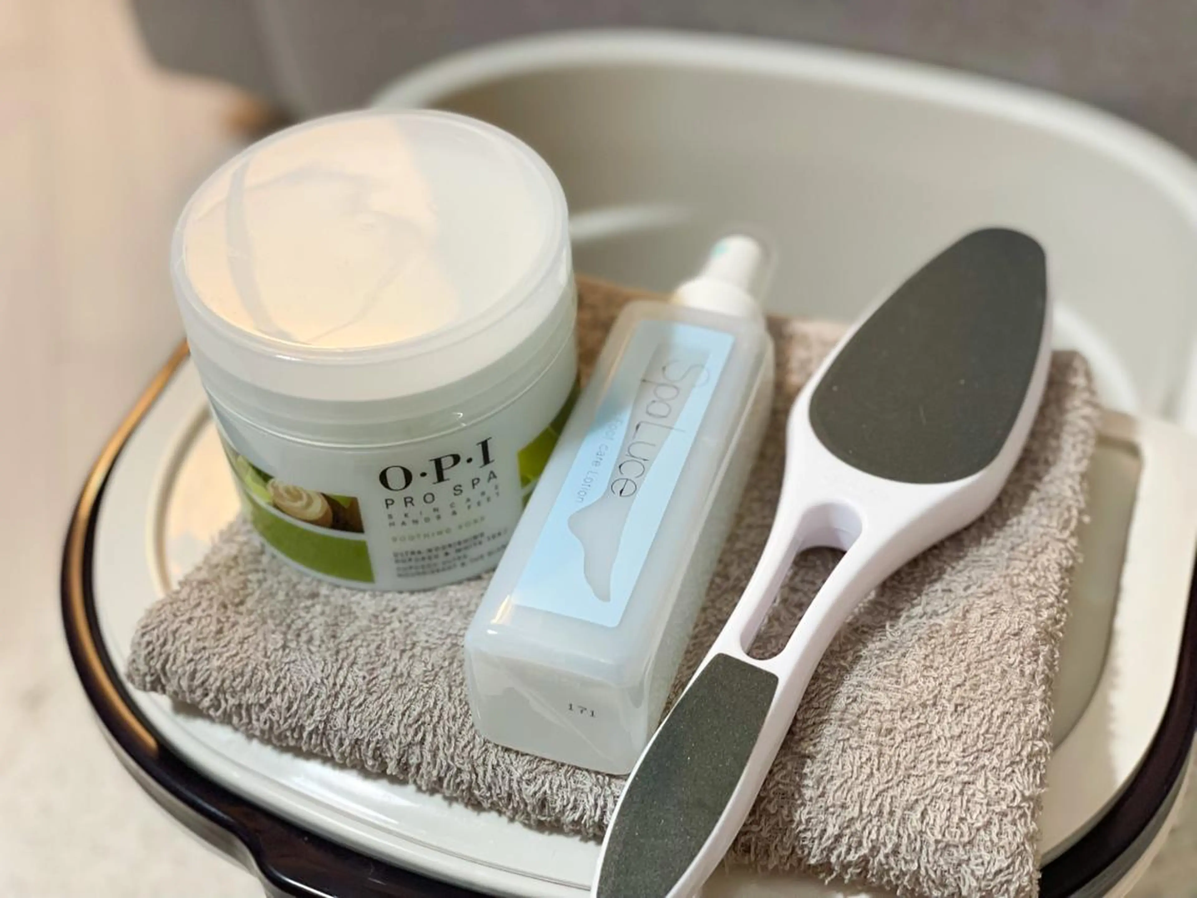 🐾足裏角質除去🐾足浴つきで血行促進🔥の写真