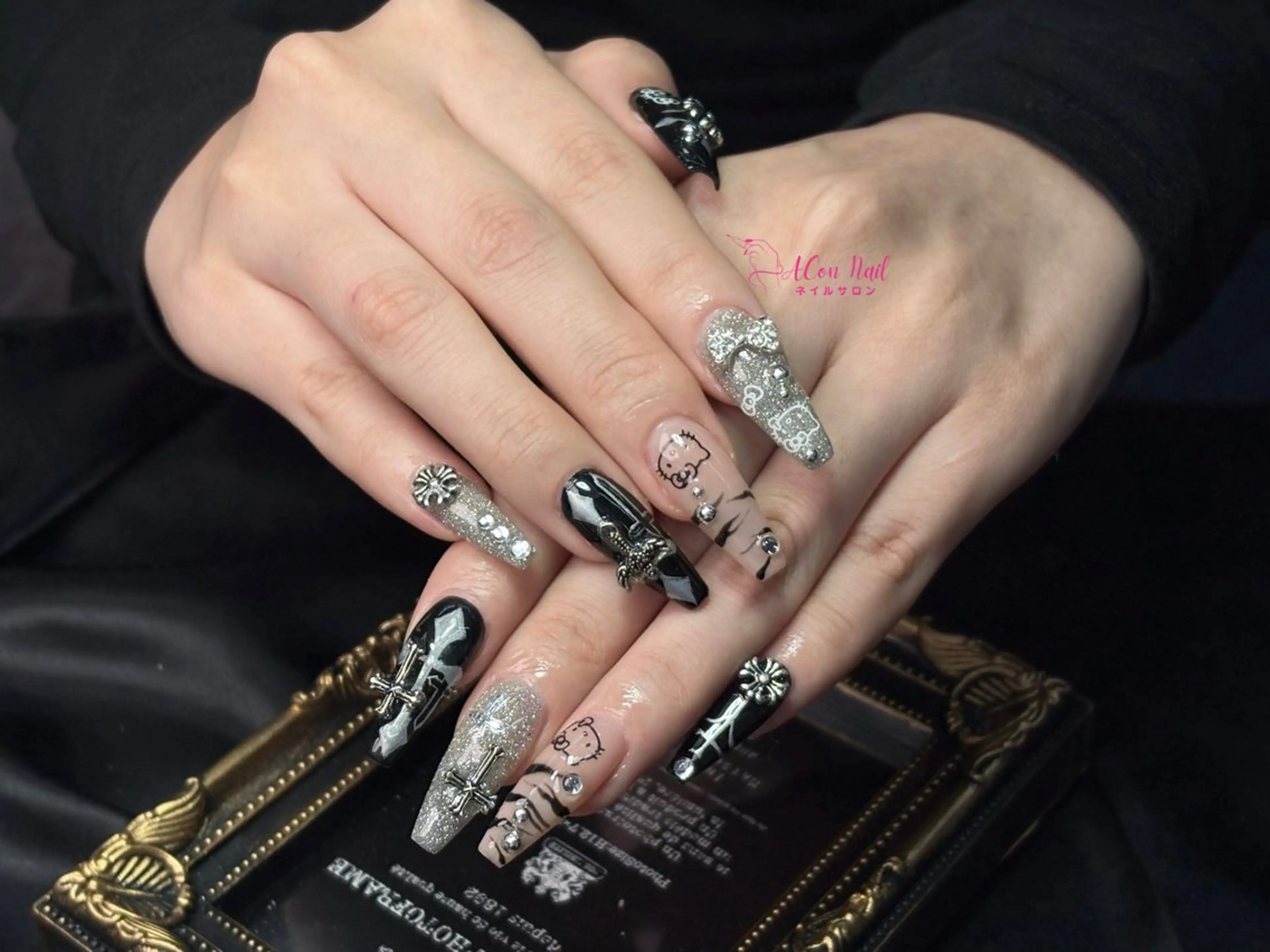 ネイル 桜ネイル 長さ出し フラワーネイル フレンチネイル ジェルネイル ハンドネイル ACon NailSalonのネイルデザイン